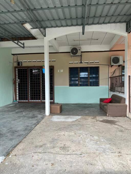 Hajjah Homestay Jln Rajawali Tg Agas photo 1