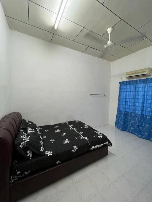 Hajjah Homestay Jln Rajawali Tg Agas photo 6