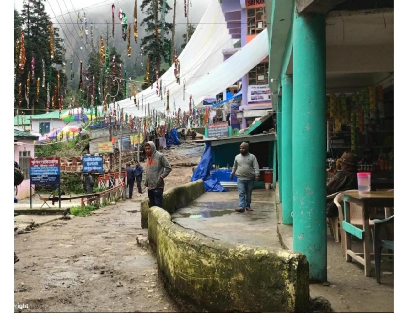 Hotel Nanda Lokpal, Ghangaria view 4