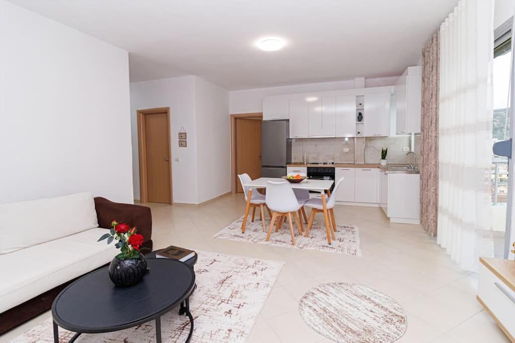 Stylish City Apartment