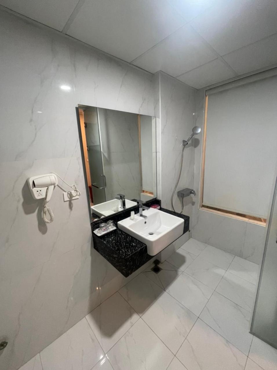 Ngọc Lan 2 Hotel- by Bay Luxury