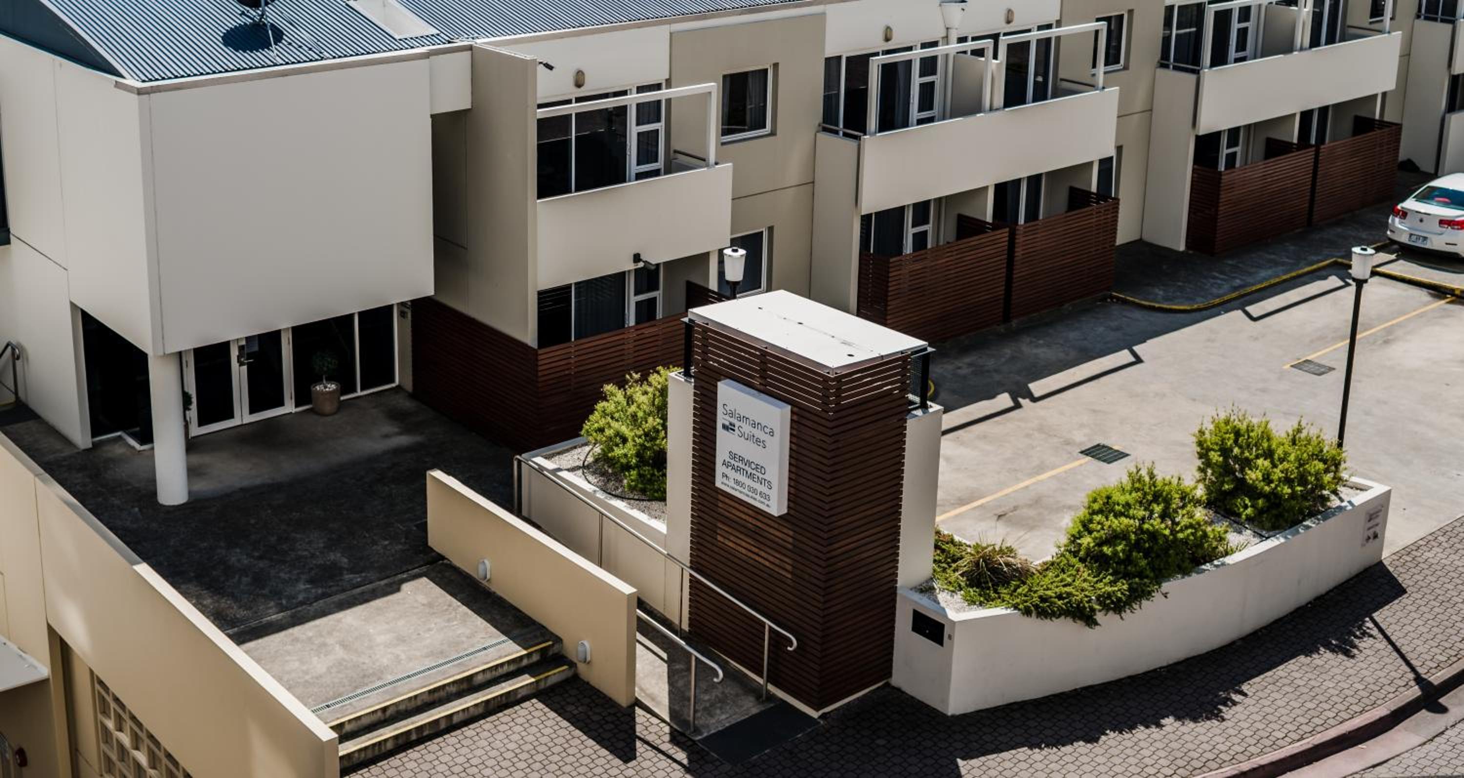 Hotel Salamanca Suites - Image 1