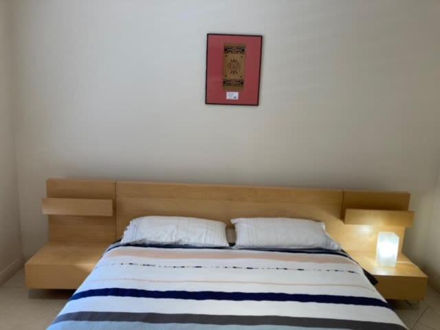 Carnegie House 3 Carnegie St Port Elliot - BYO Linen