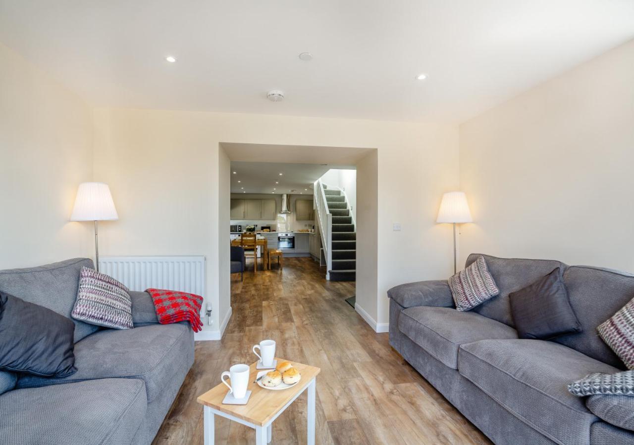 3 Bed in Talwrn oc-bow229