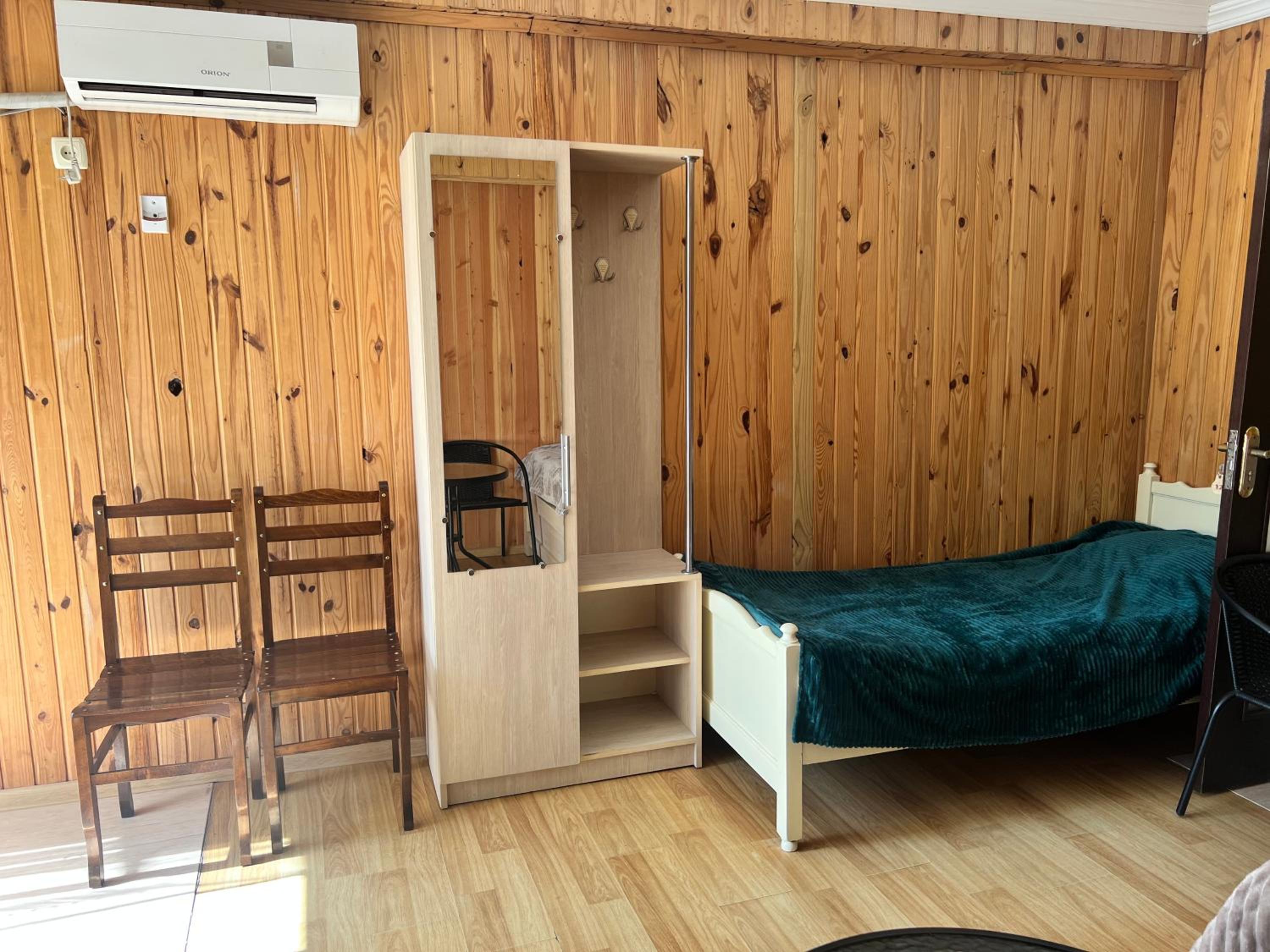 Photo 16