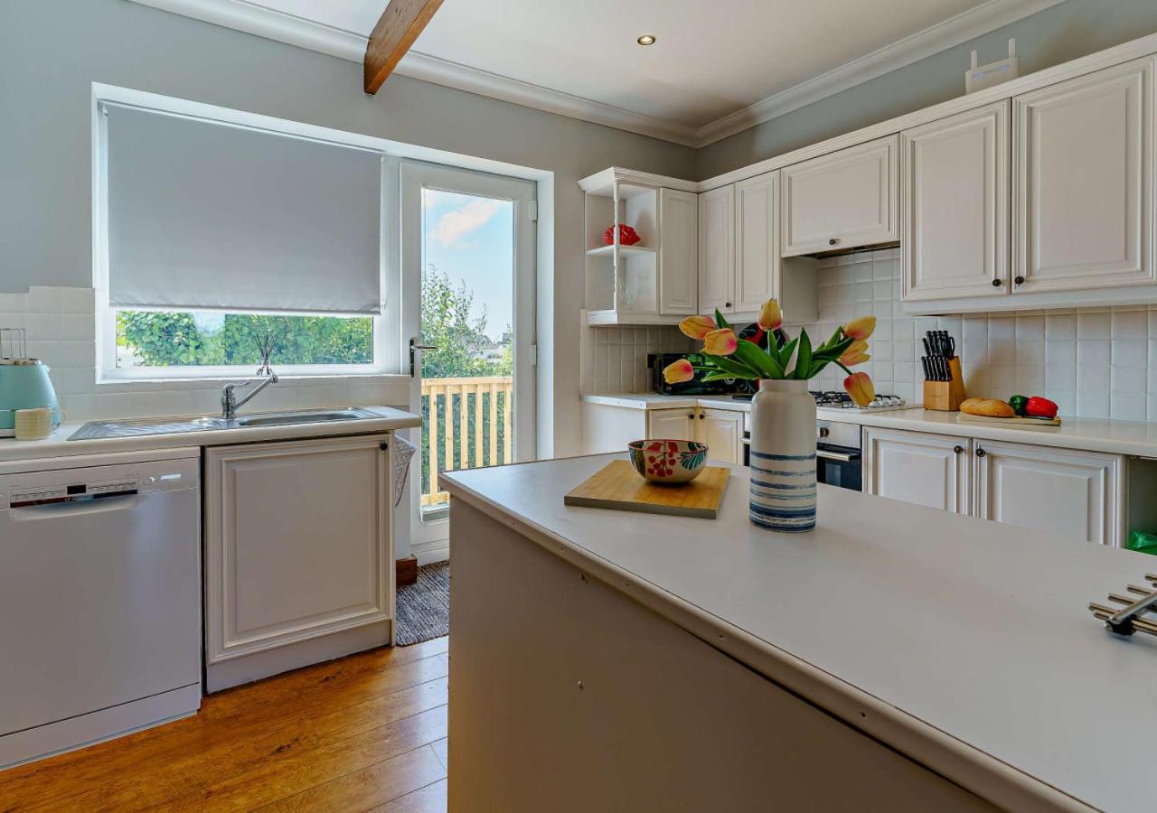 3 Bed in Mumbles oc-b27725