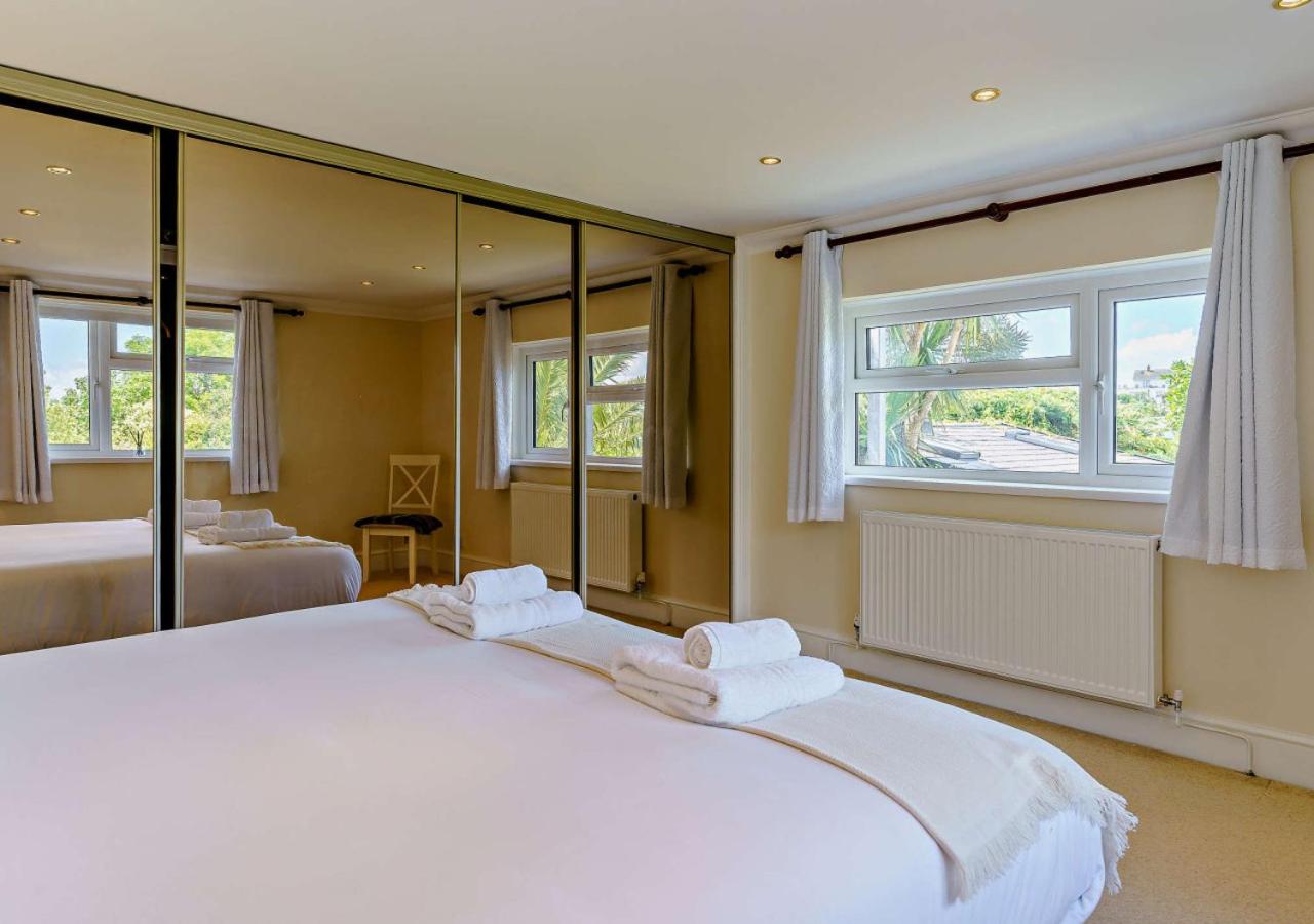 3 Bed in Mumbles oc-b27725