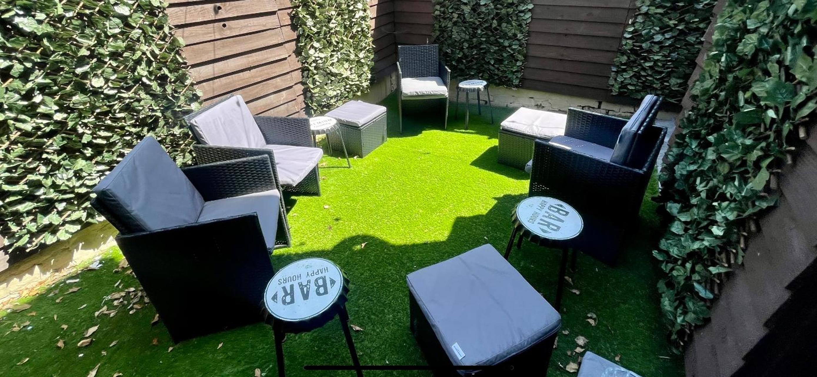 lounge