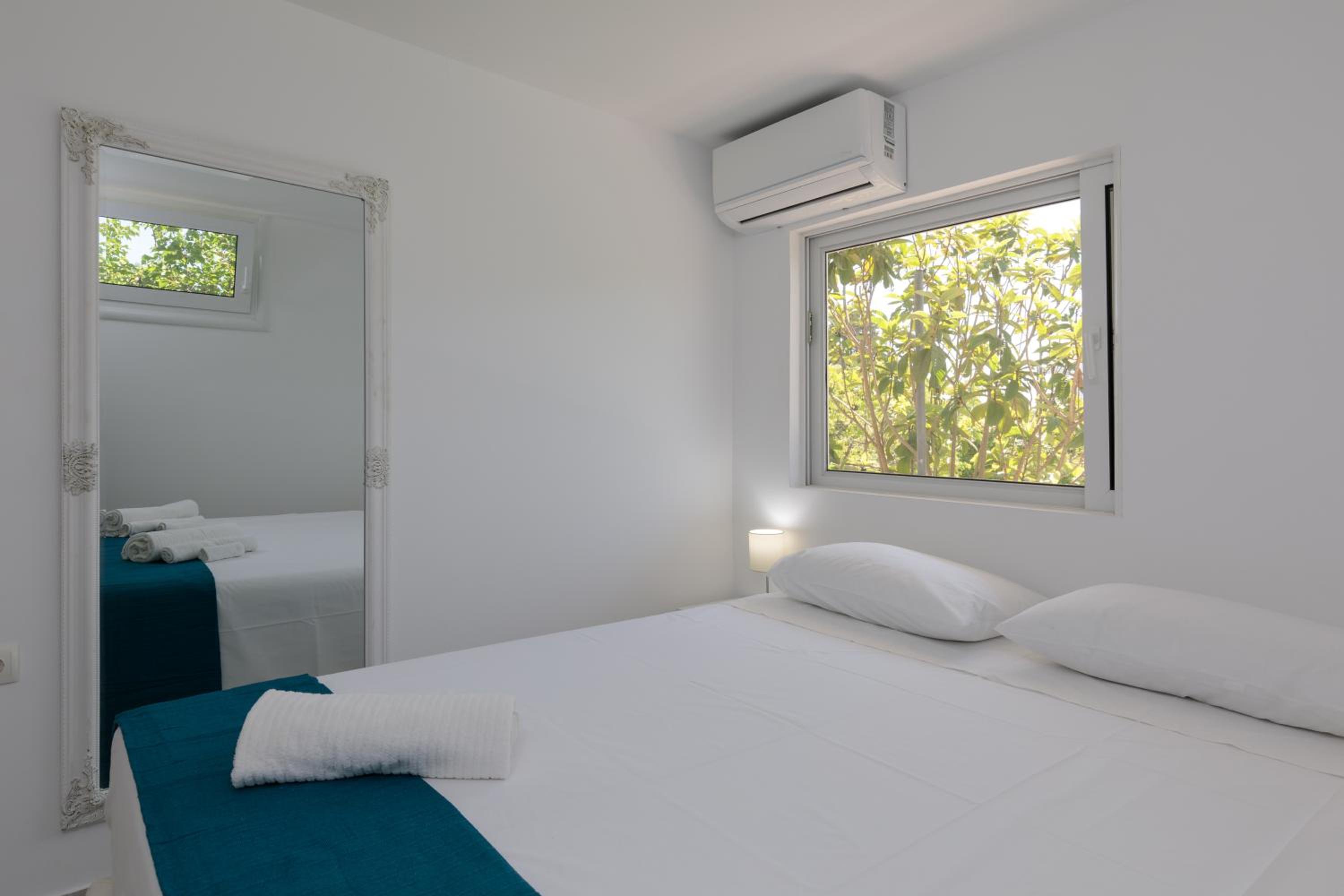 Angelana Beach Villa