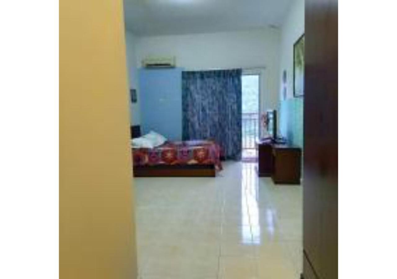 Homestay Pagar Buruk Bukit Merah L6- AIR COND photo 3