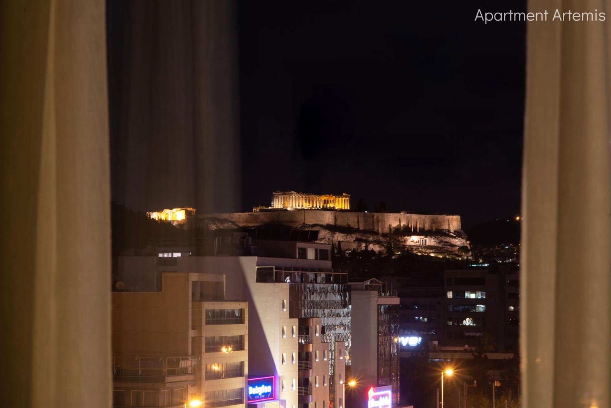 Apollo & Artemis by Heloni Apartments