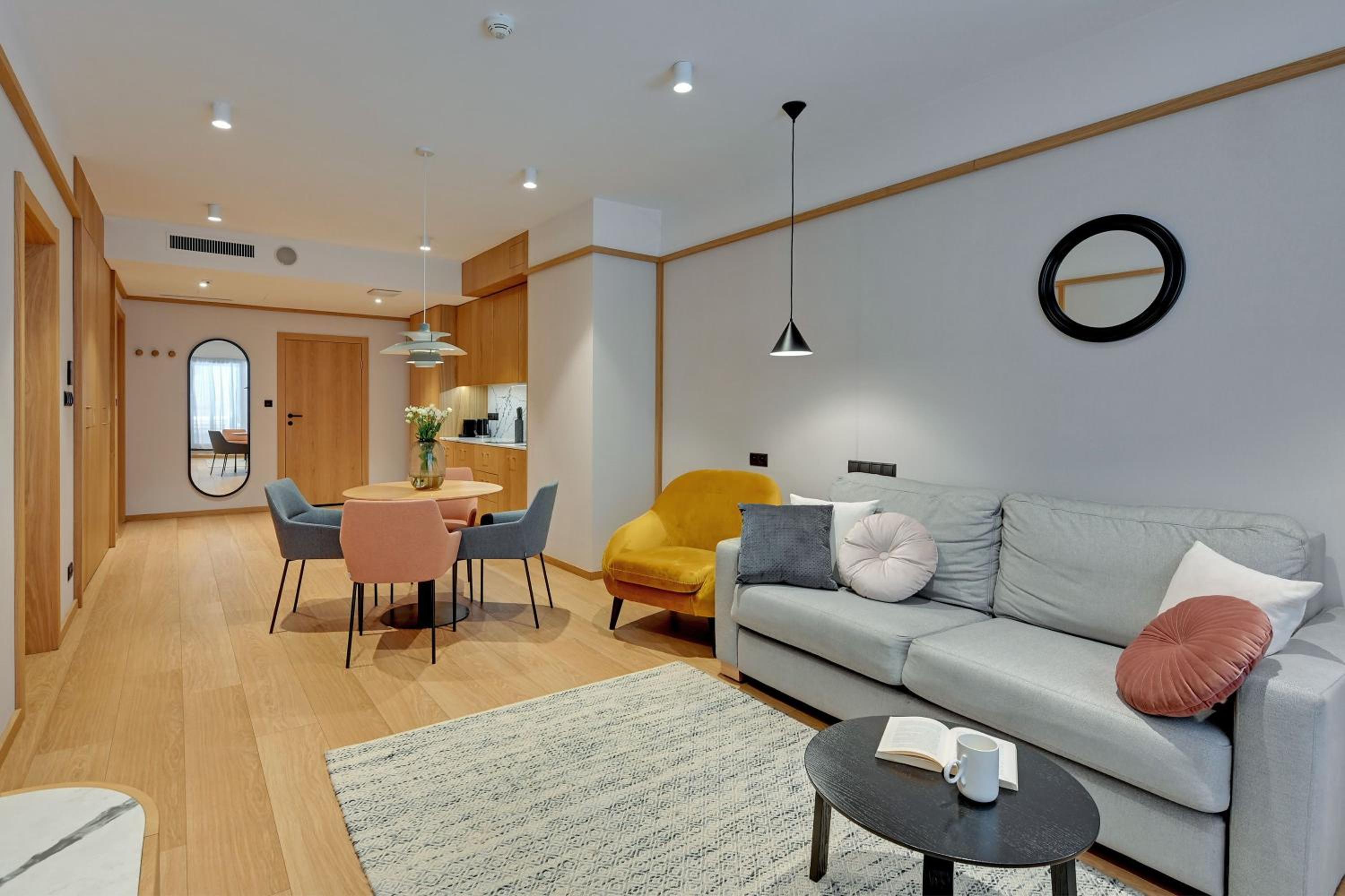 Flatbook - City Center Apartments Granaria I