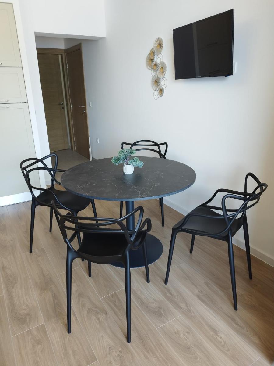 Pearl Shell Apartments view 4