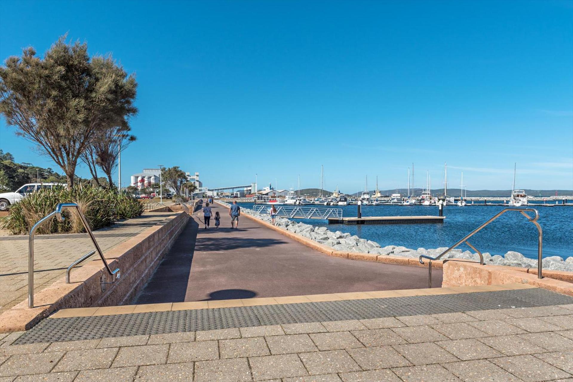 Foreshore Apartment 104