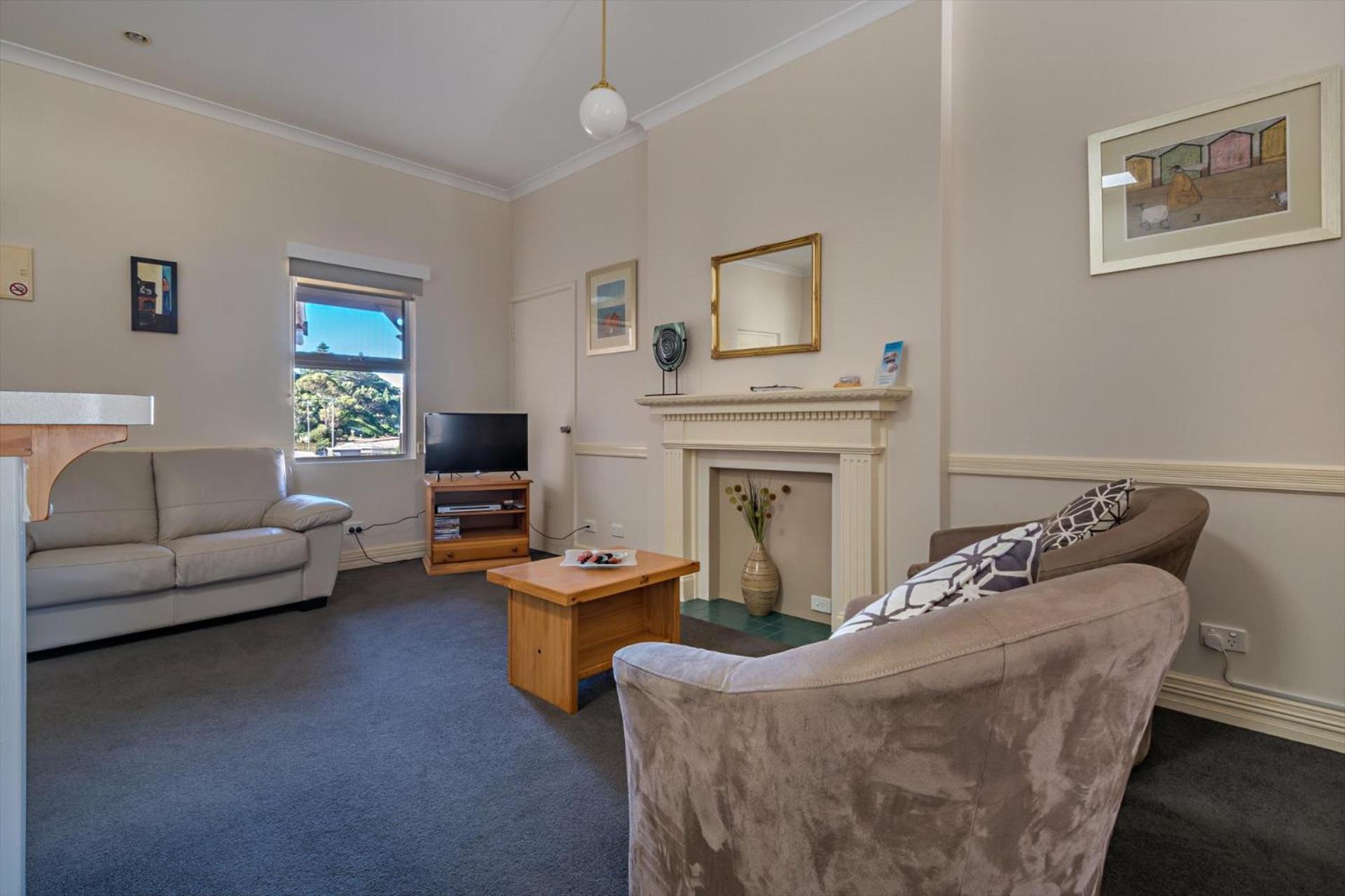 Foreshore Apartment 104