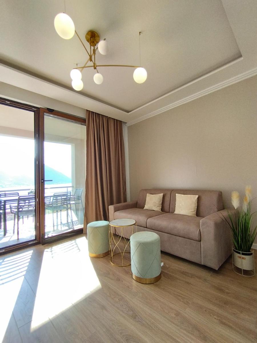 Pearl Shell Apartments view 2