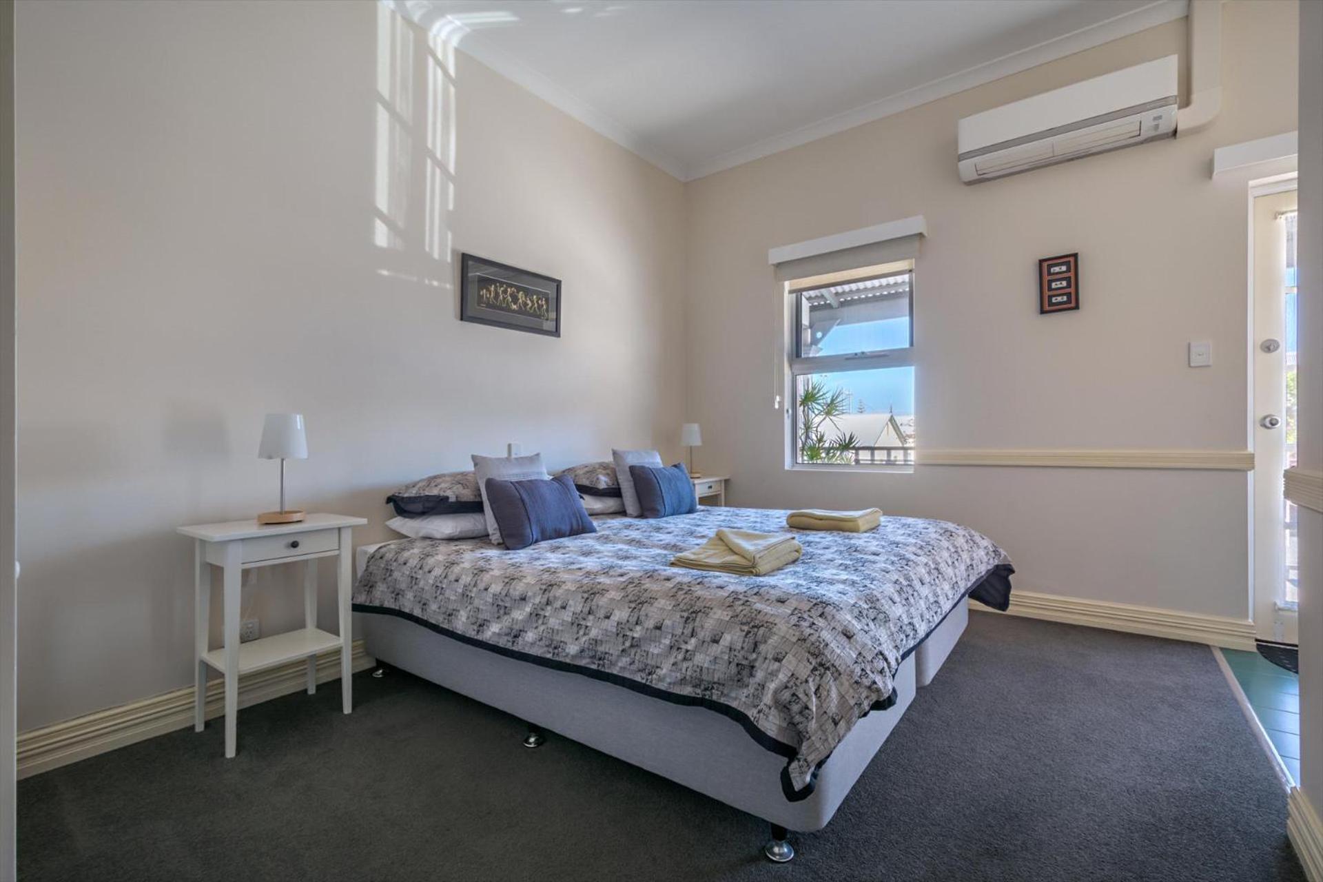 Foreshore Apartment 104