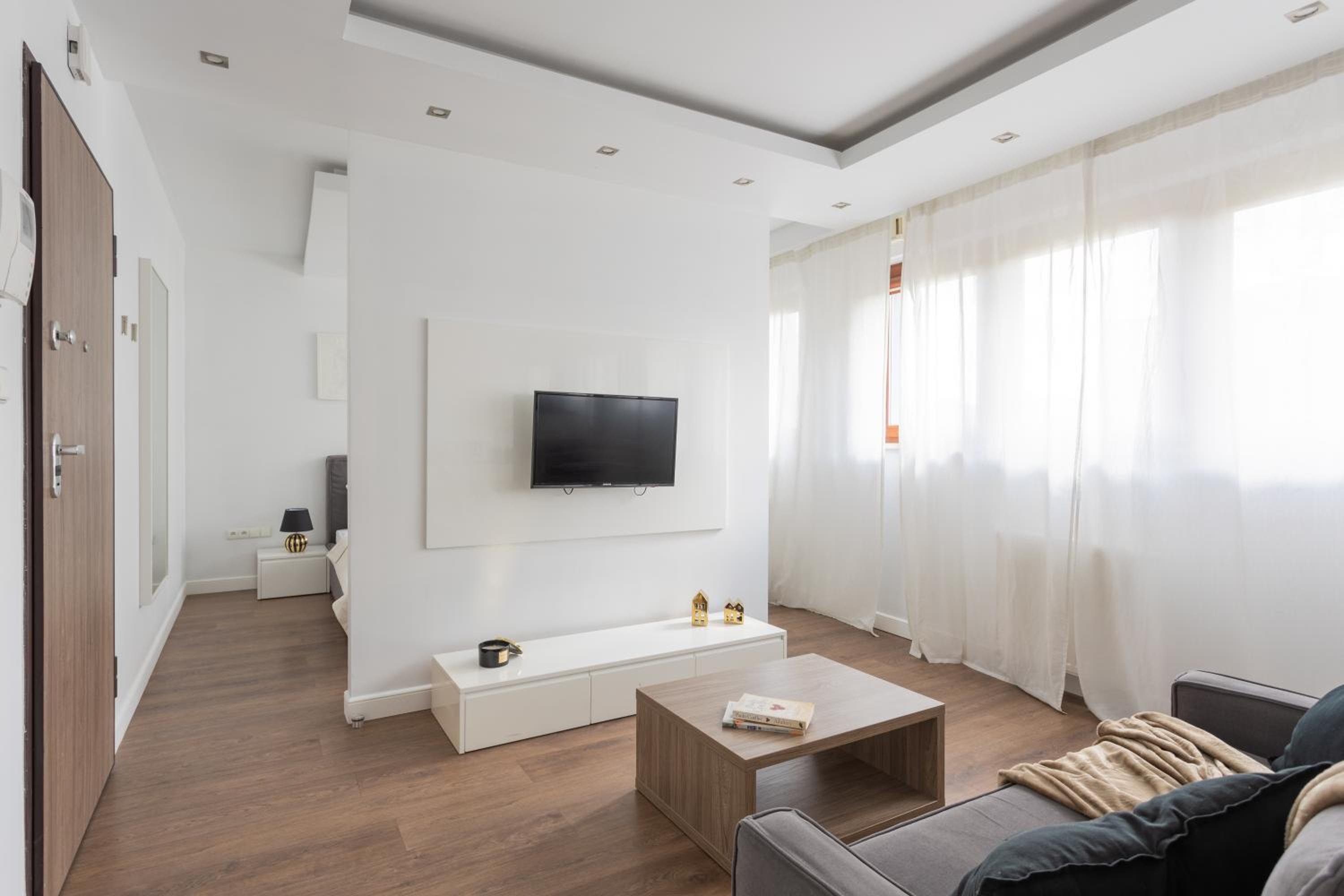Golden Apartments - Browary Warszawskie Elegant & Cozy in Central Warsaw Wronia