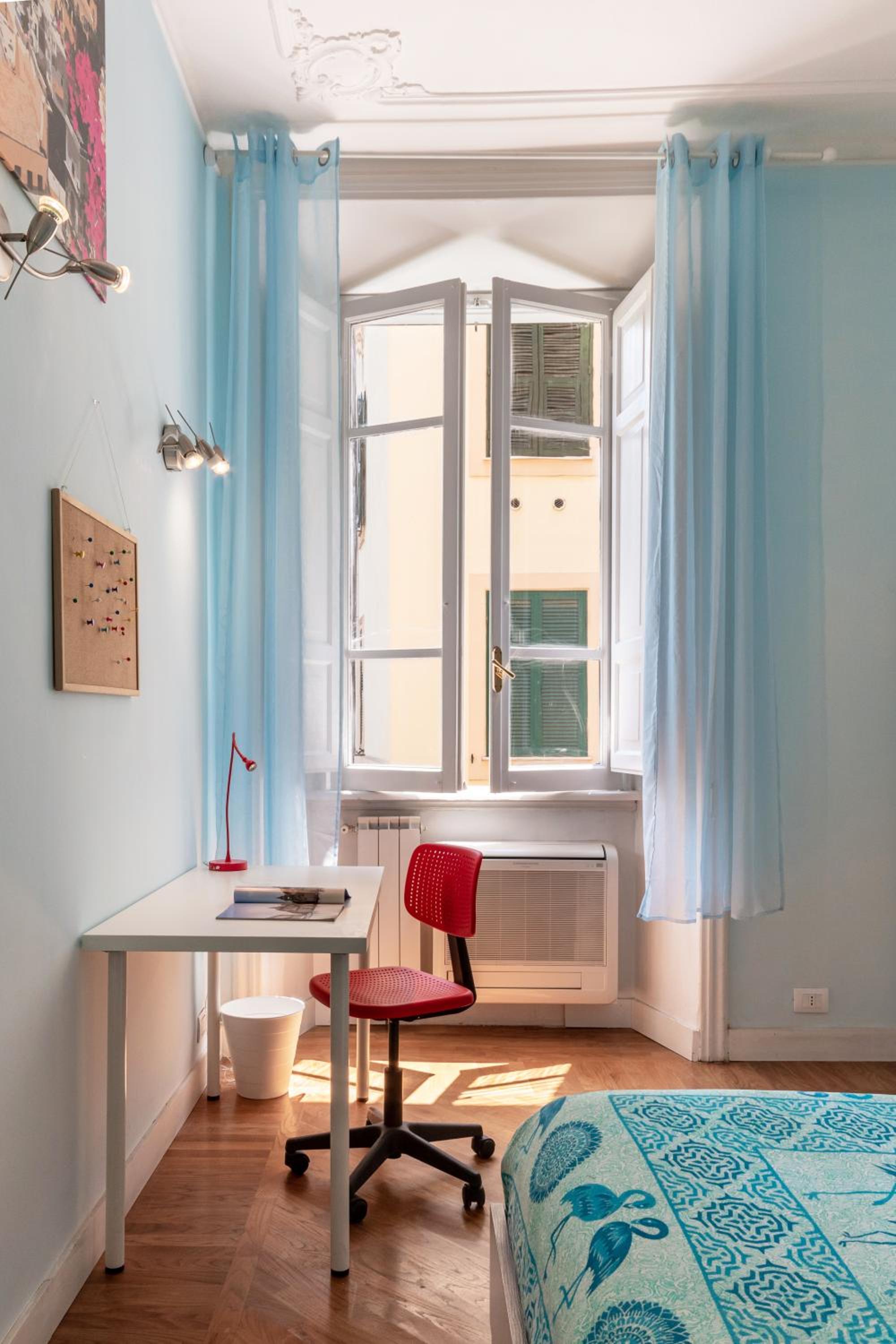 Green Window Roma