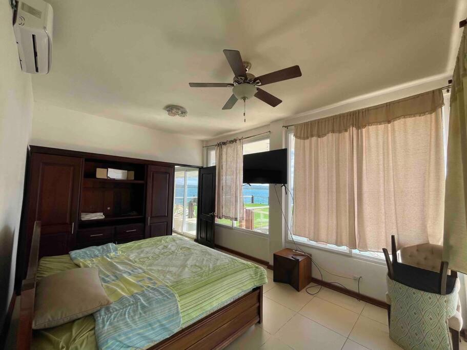 Villa Florita Beach House