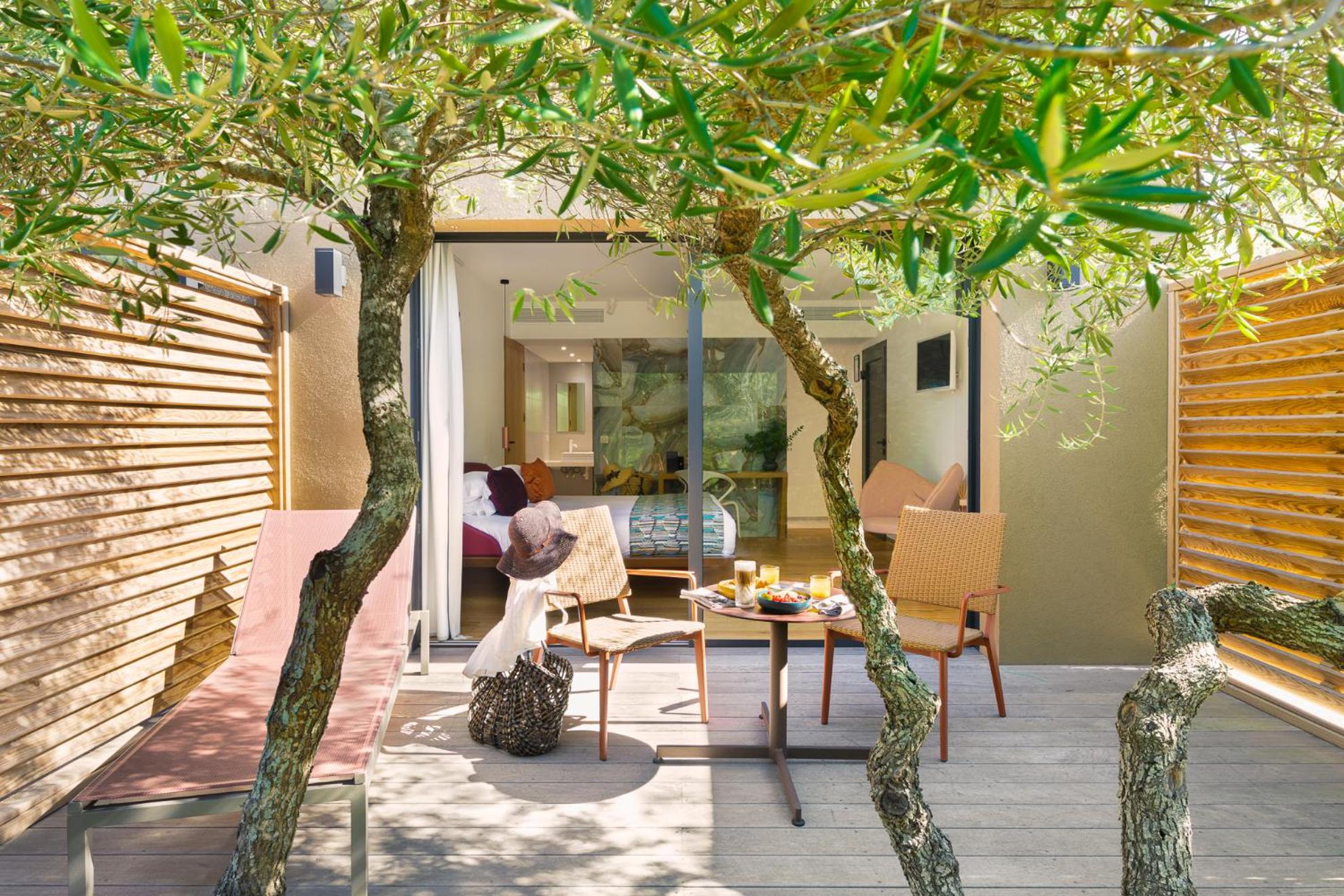 outdoor BBQ area