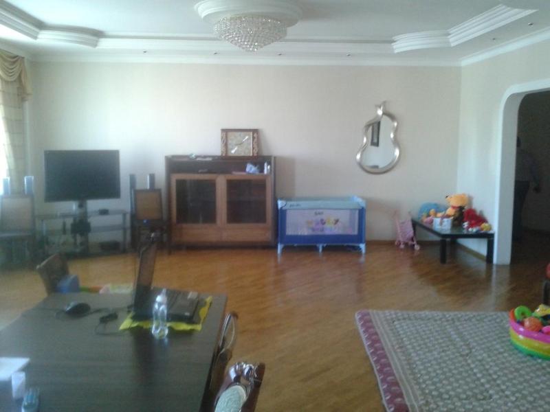 KIDS HOUSE
