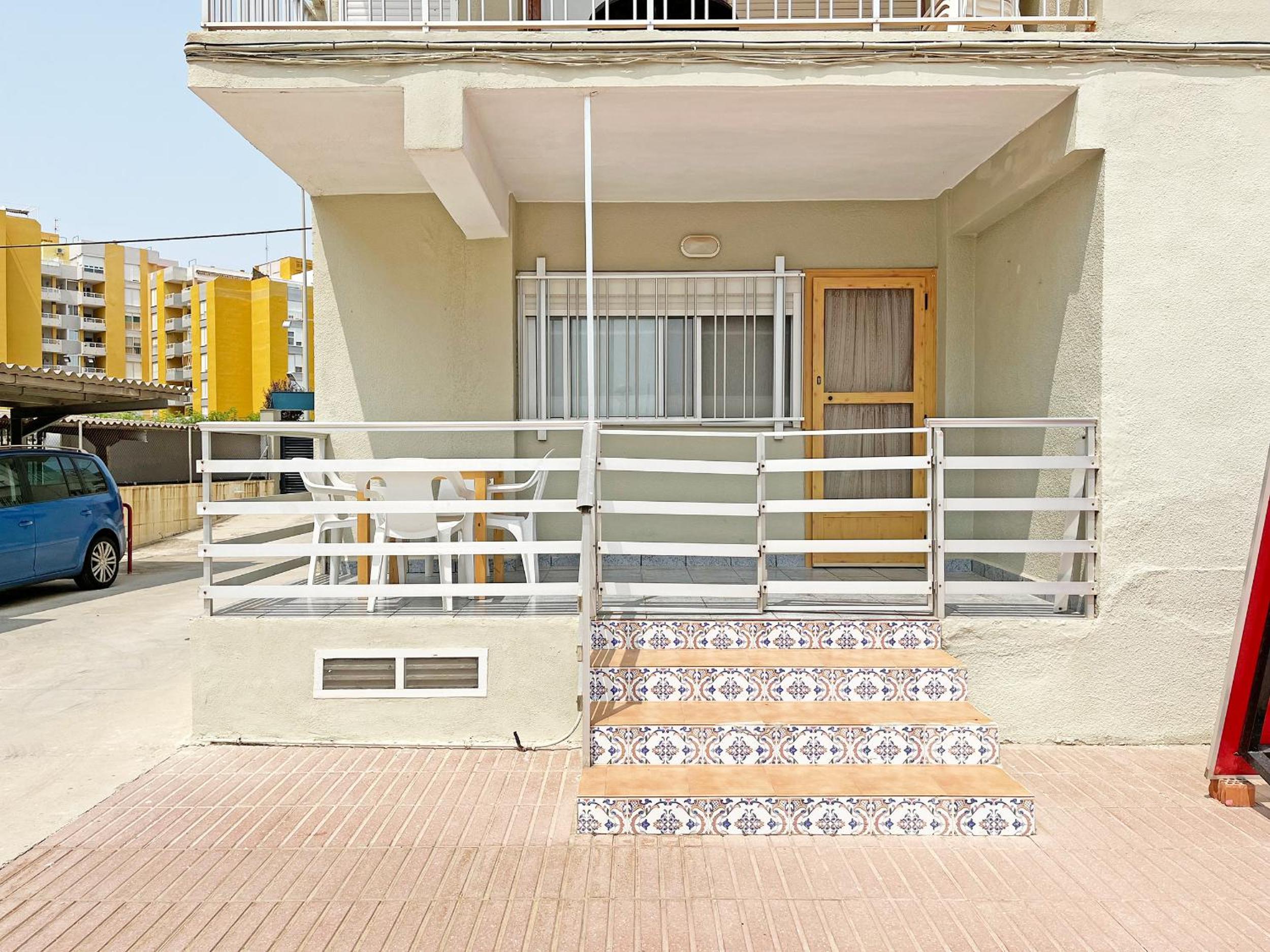 Global Properties, Apartamento en primera linea de playa en Canet