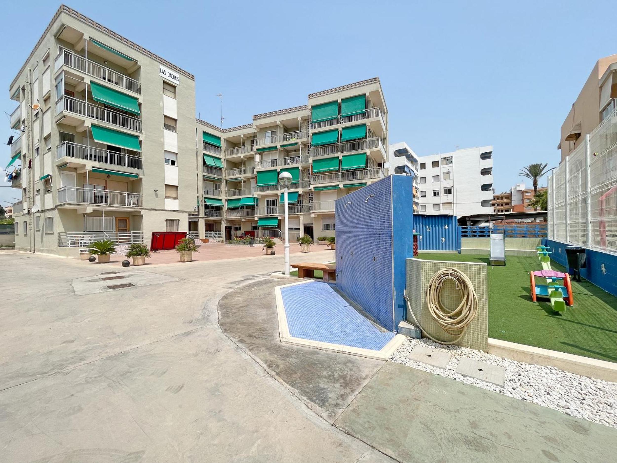 Global Properties, Apartamento en primera linea de playa en Canet