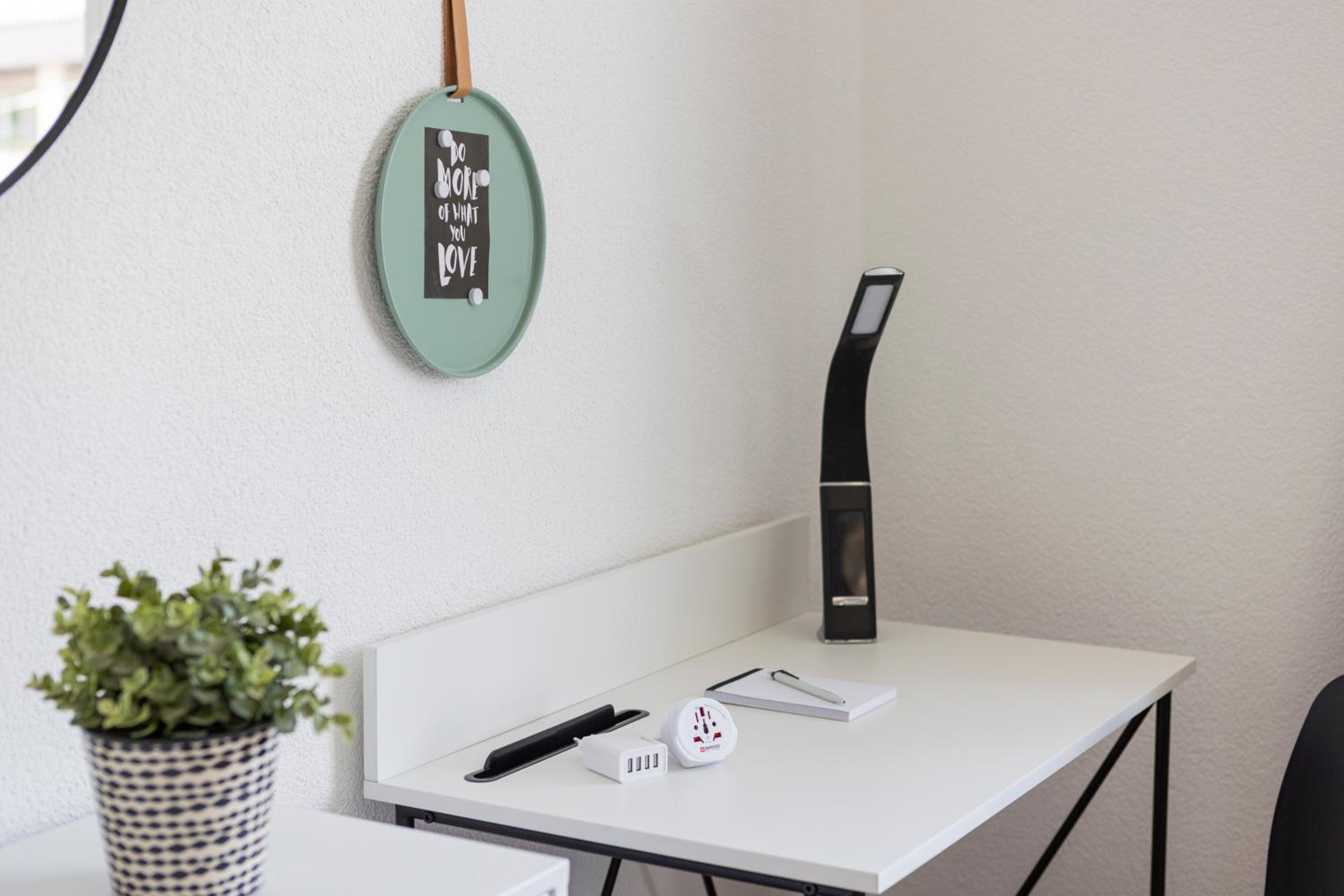 STAYY Bijou Balgrist Apartment nahe Spital und Kinderspital - 24h Self Check-in - Parking