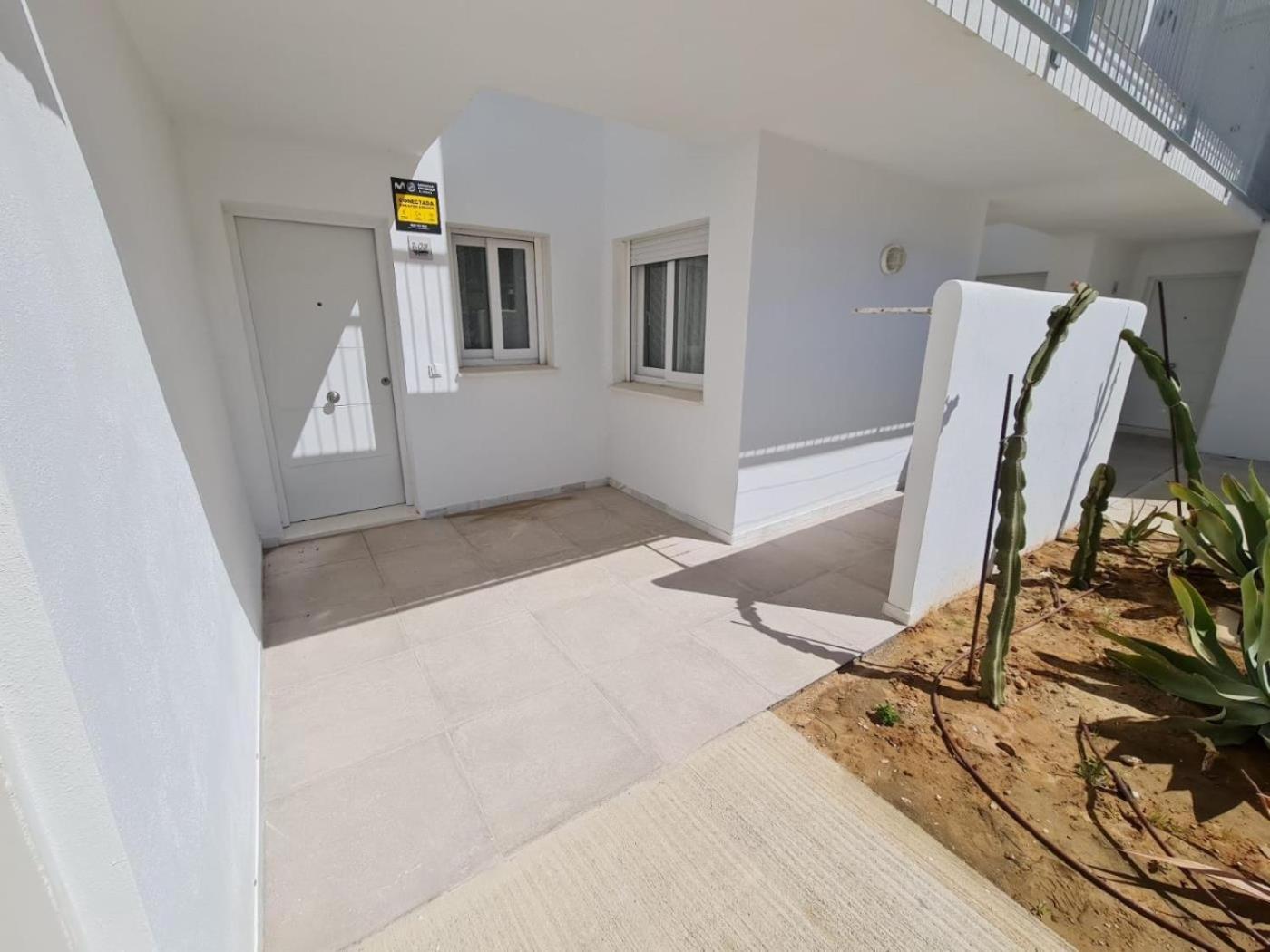 REF. 70 APARTAMENTO EN URBANIZACIÓN PONIENTE view 3