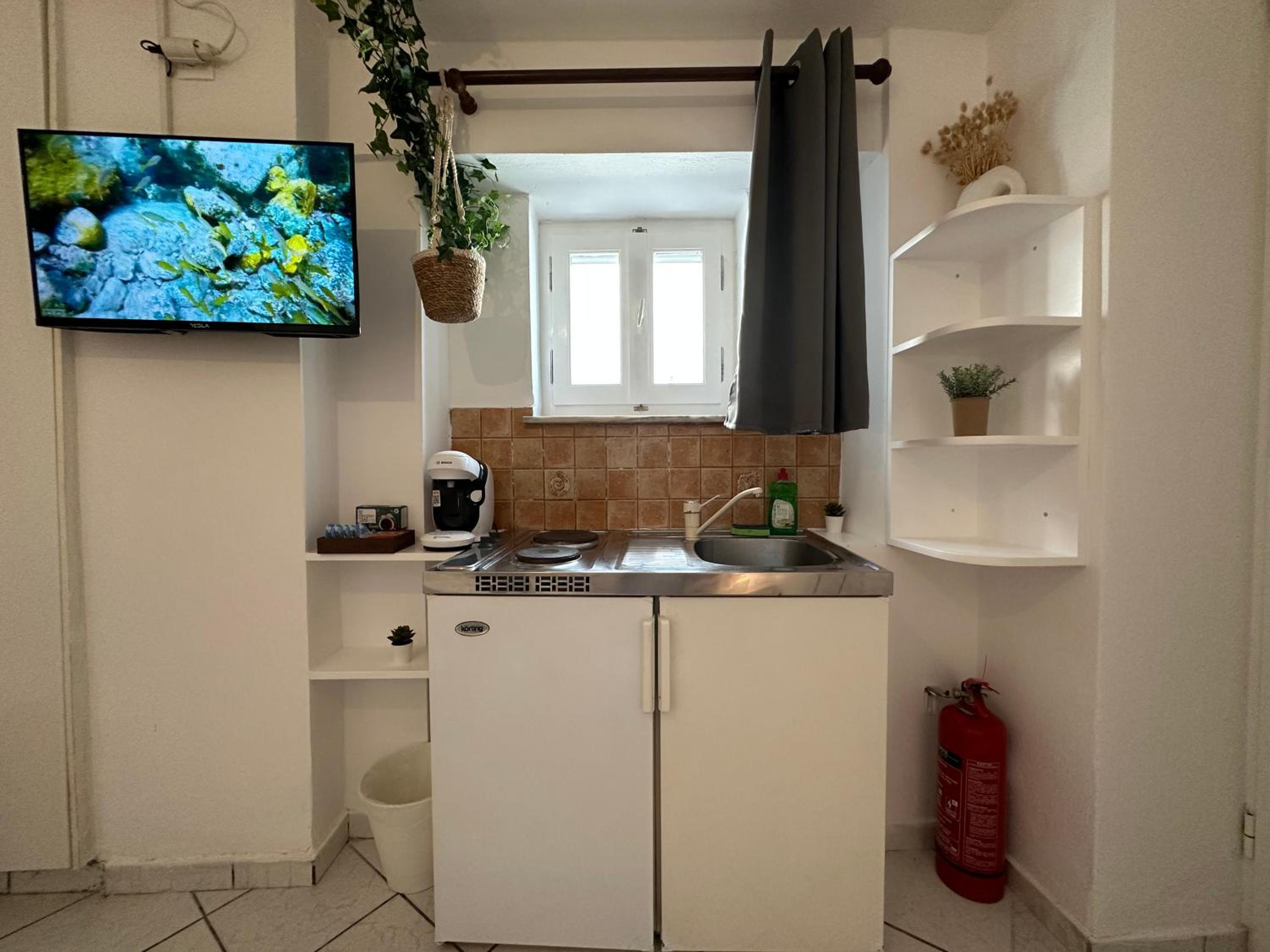 Valente Rooms Kythira