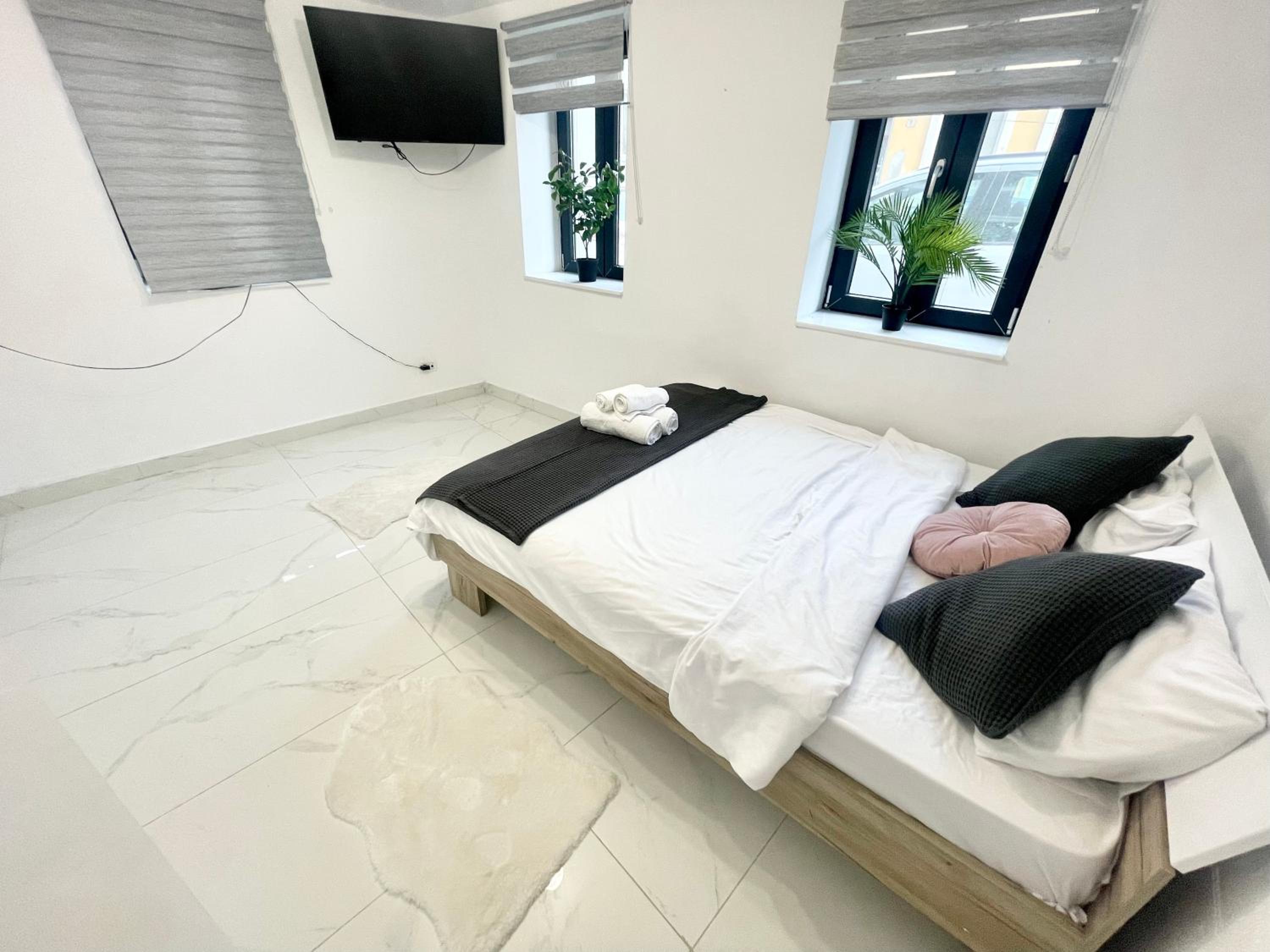 Apollo 1 Apartment view 3