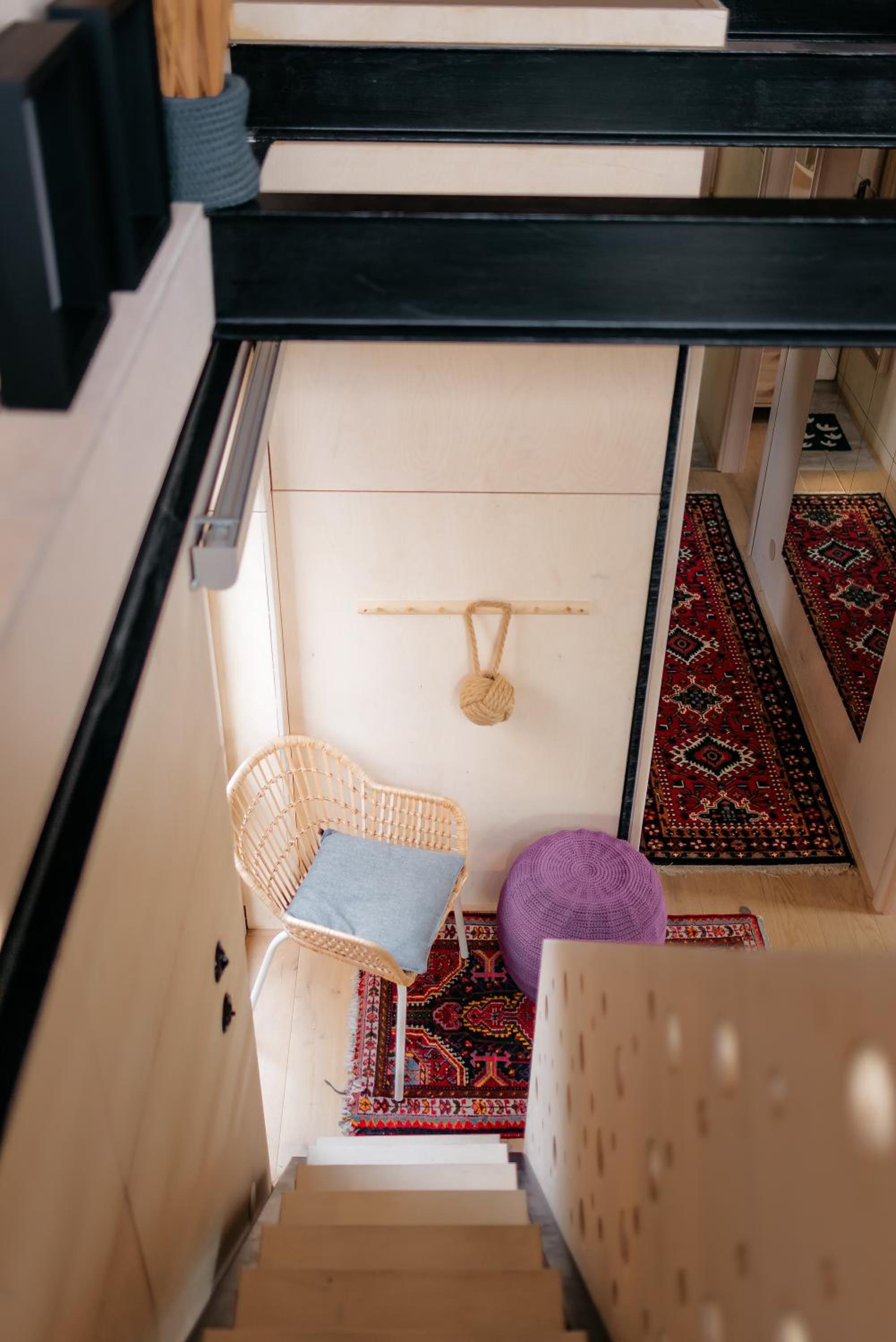 HOUSEBOAT FRED Prague