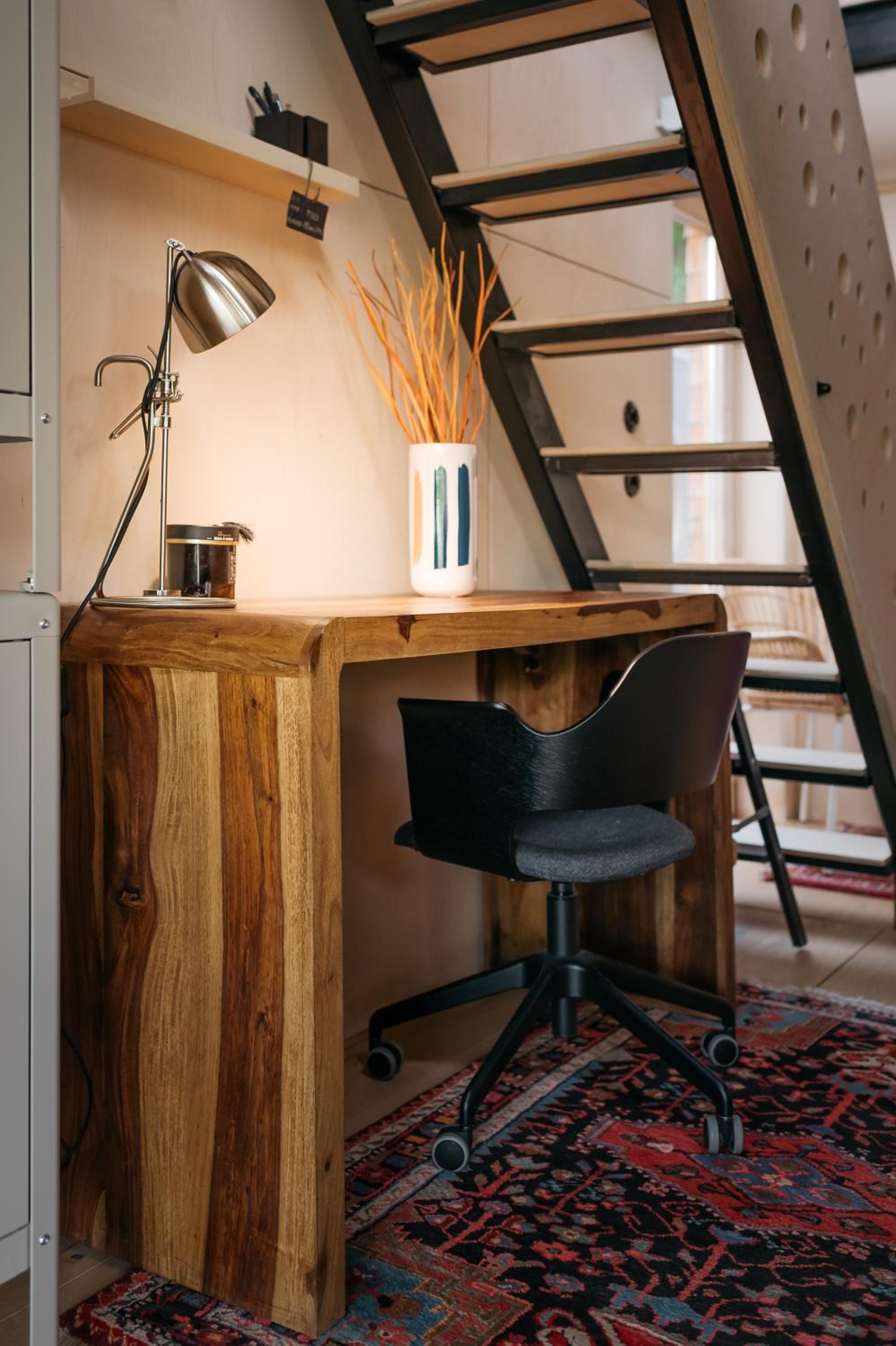 HOUSEBOAT FRED Prague