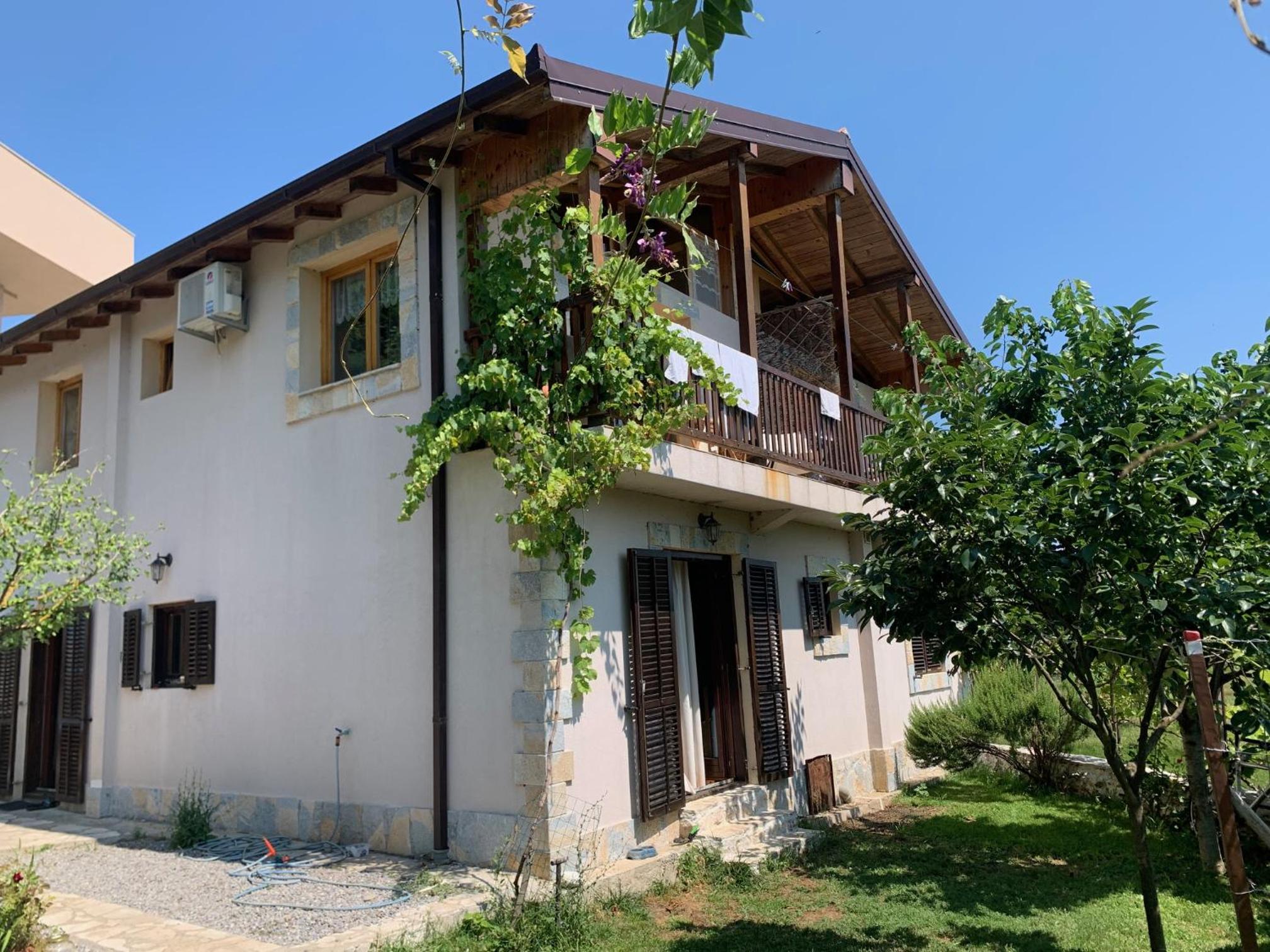Accommodation "MONTELAGO"- Virpazar,Skadar Lake
