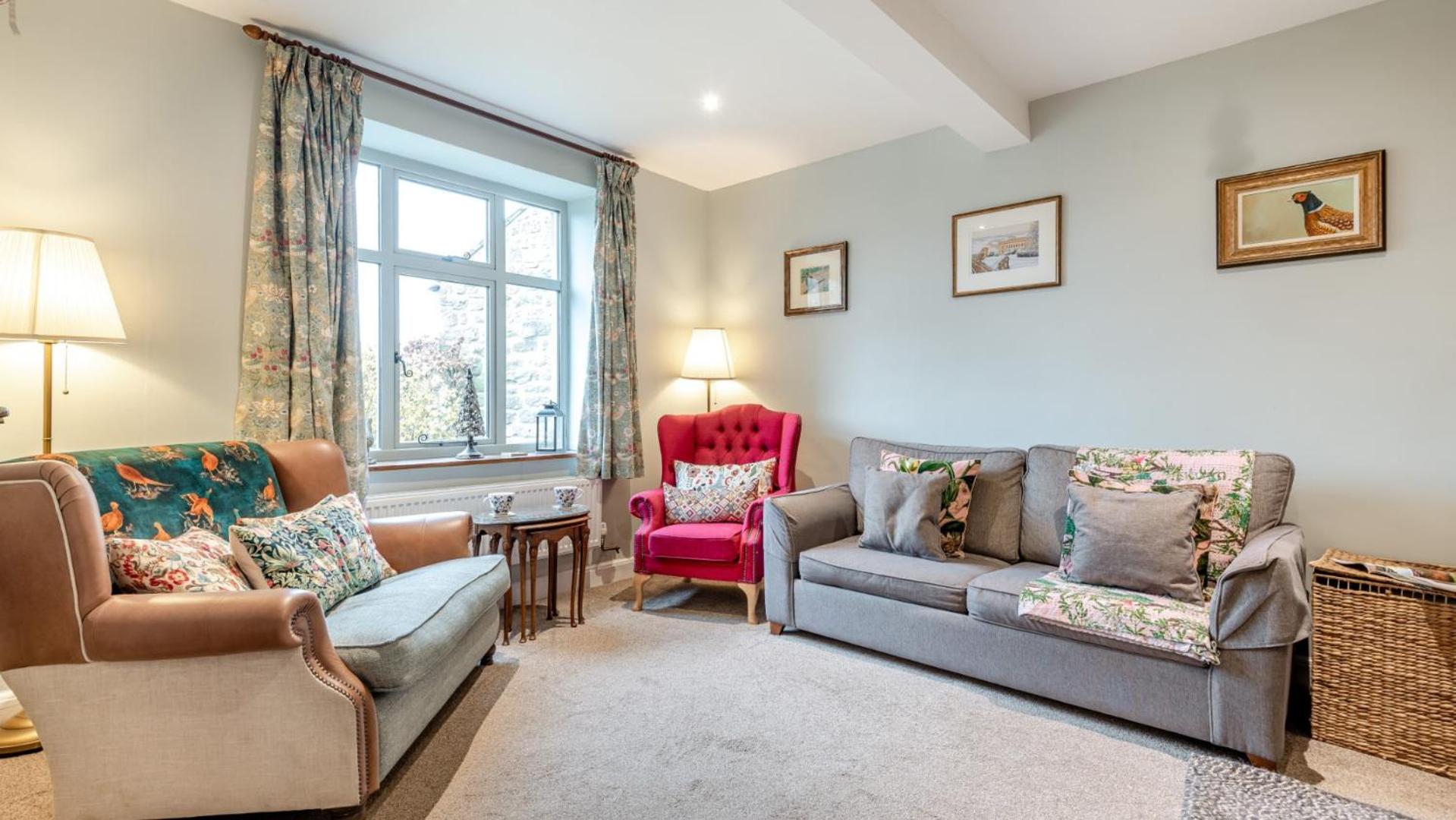 3 Bed in Baslow oc-h27288