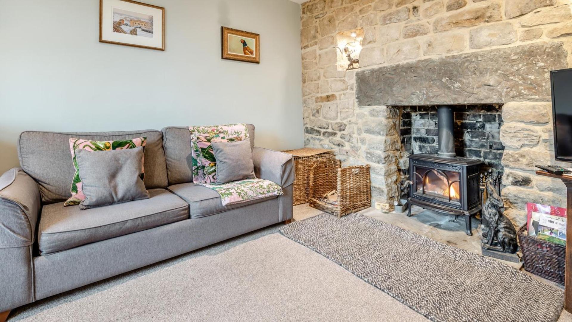 3 Bed in Baslow oc-h27288