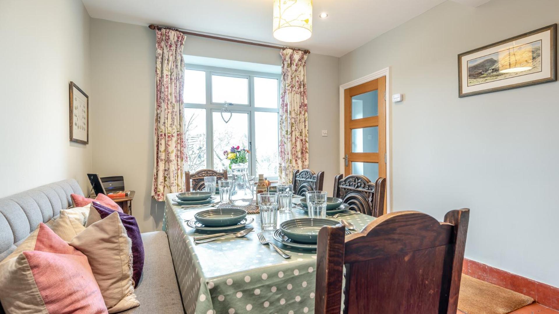 3 Bed in Baslow oc-h27288
