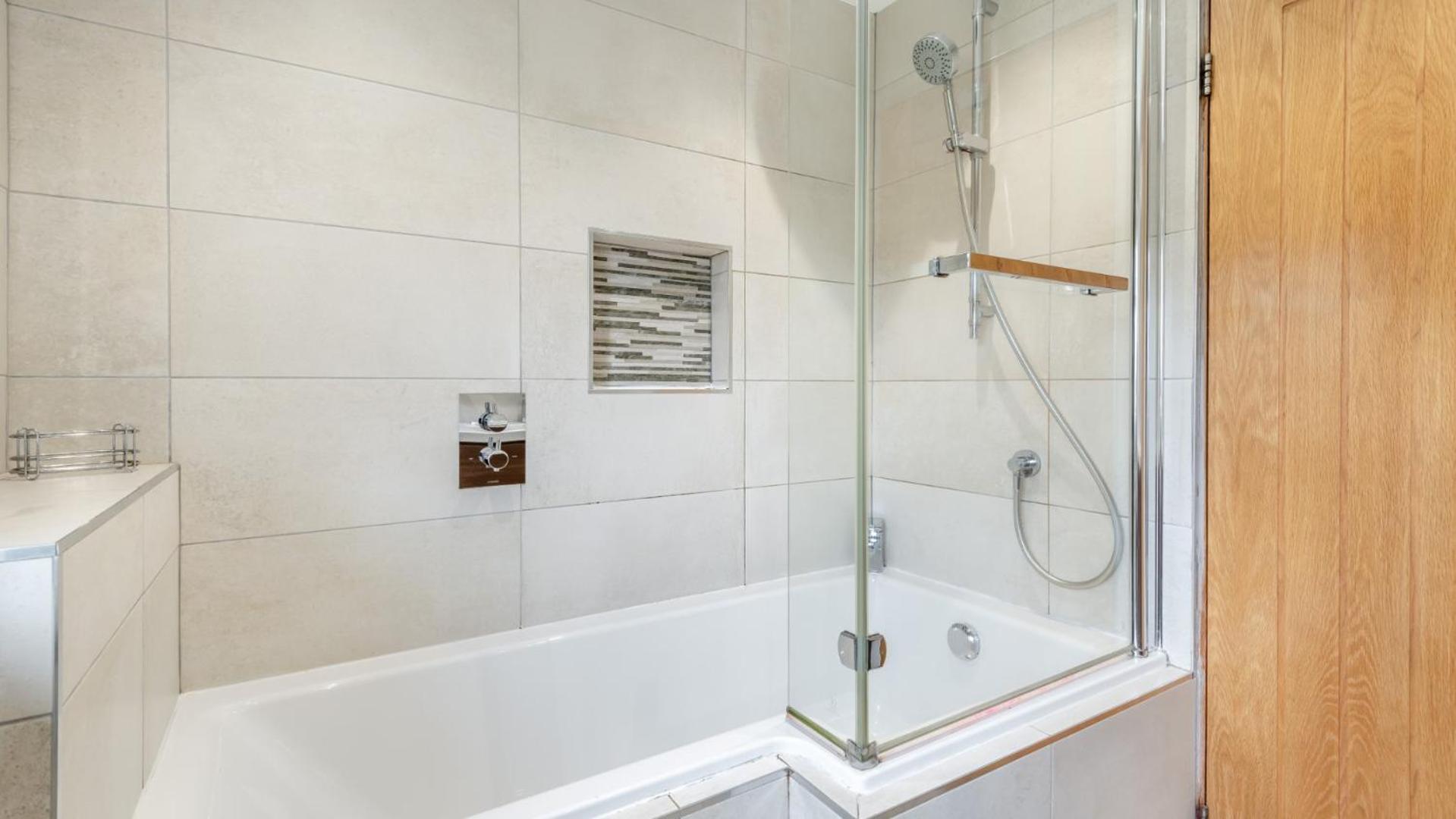 3 Bed in Baslow oc-h27288