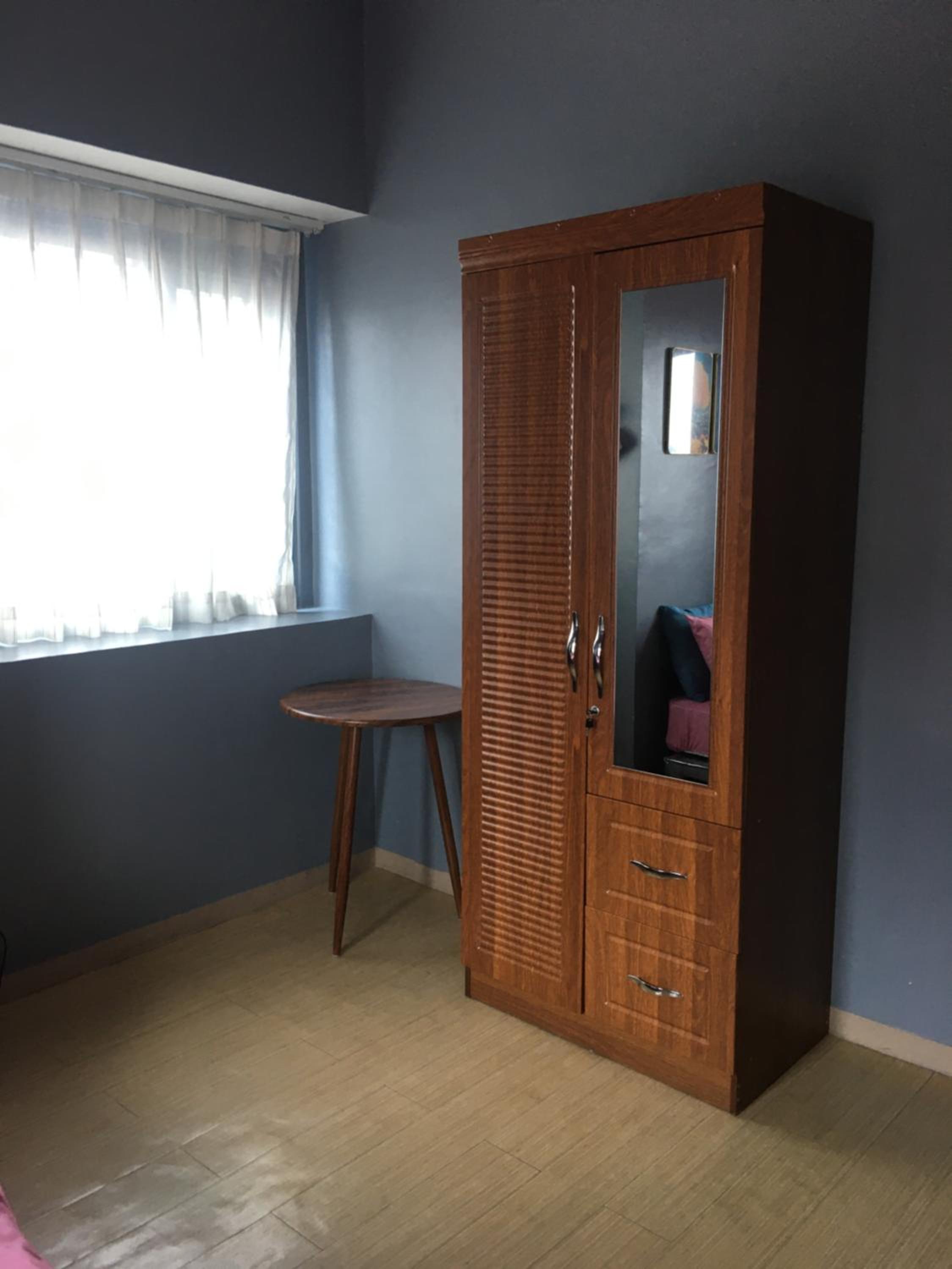 Simple & Cozy 1 Bedroom US Embassy, Roxas Blvd, Ermita, Manila view 4