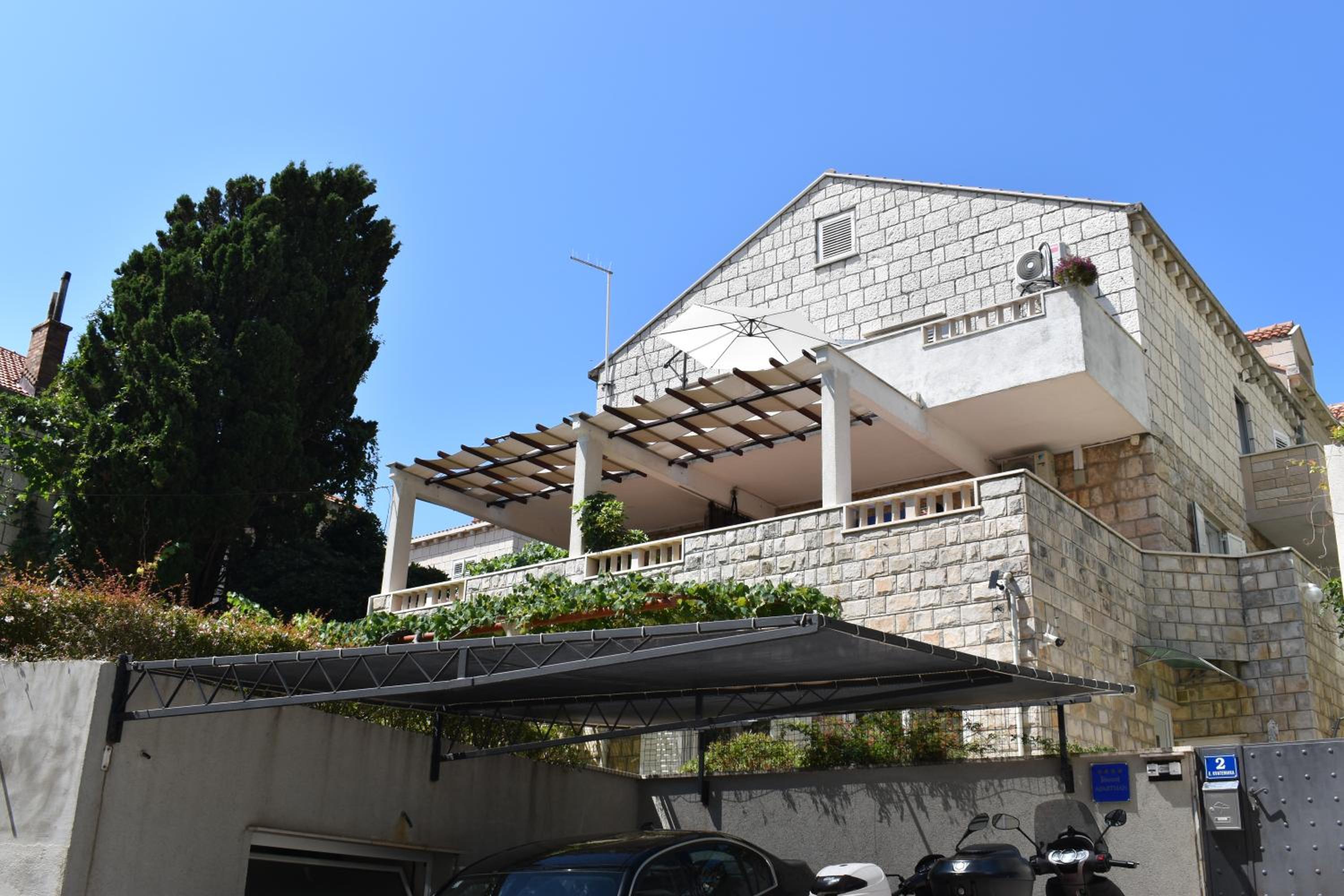 Bel Posto Apartment