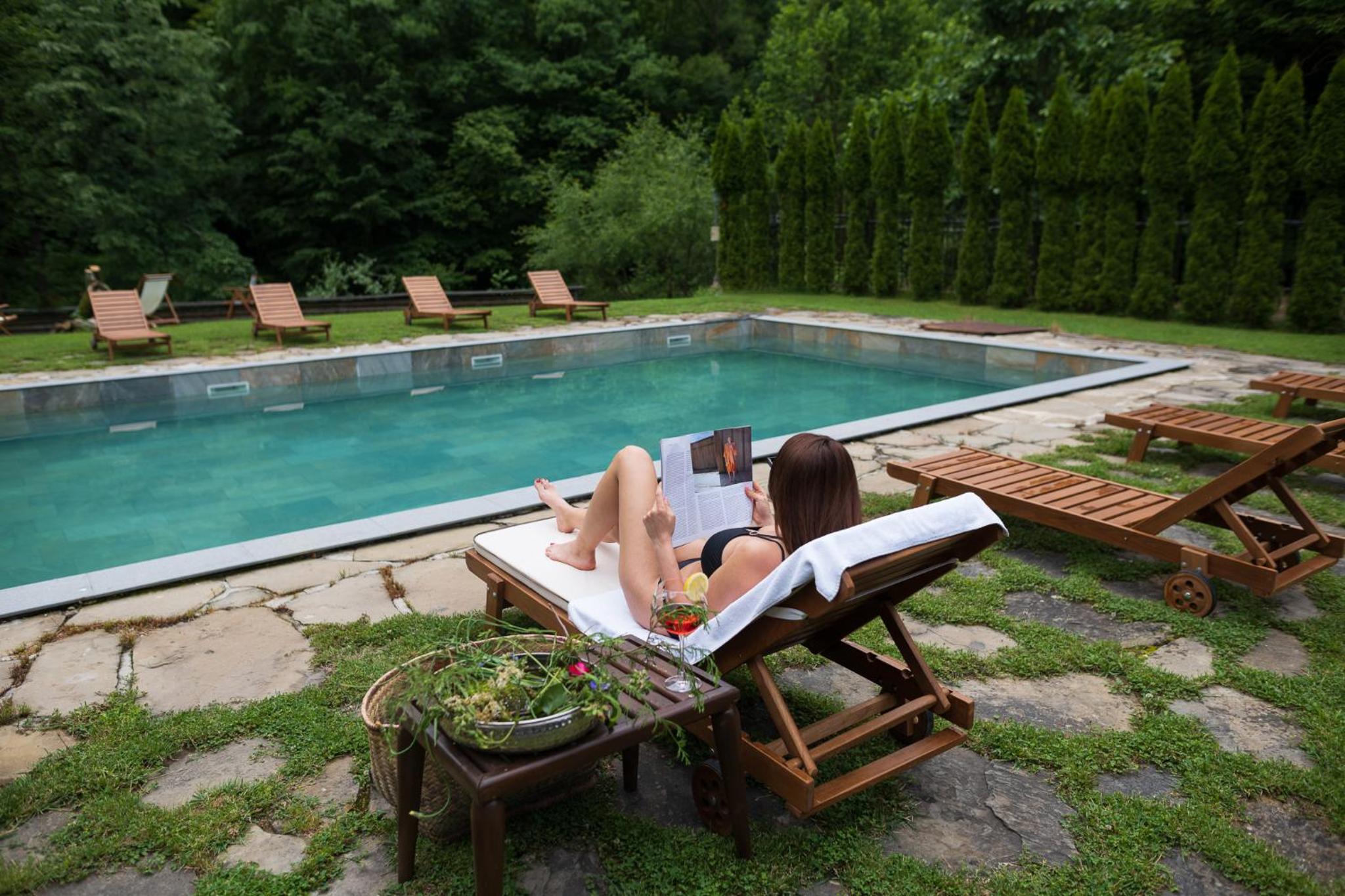 Valevtsi Mount Lodge - 365 days hot outdoor pool -