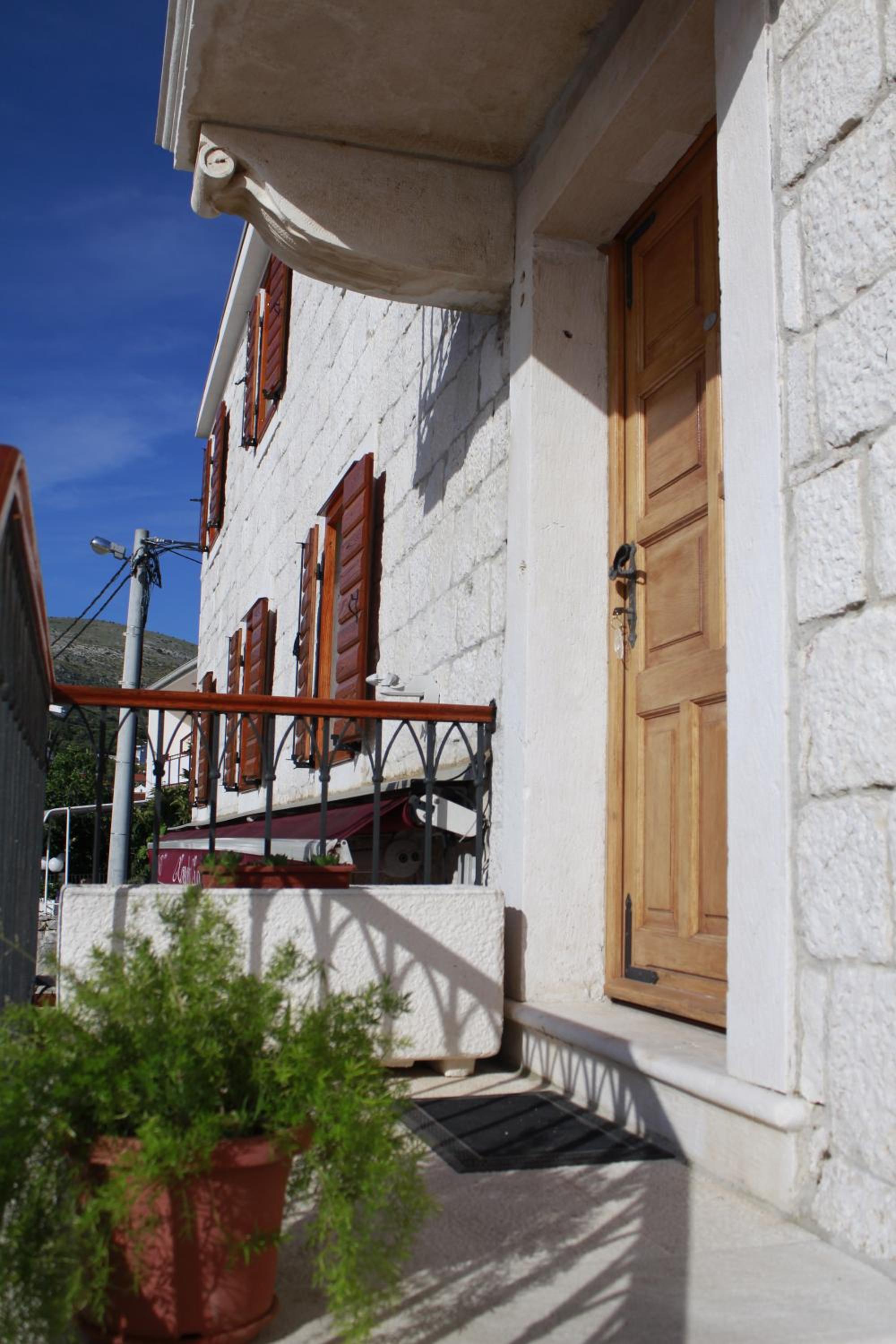 Photo 38