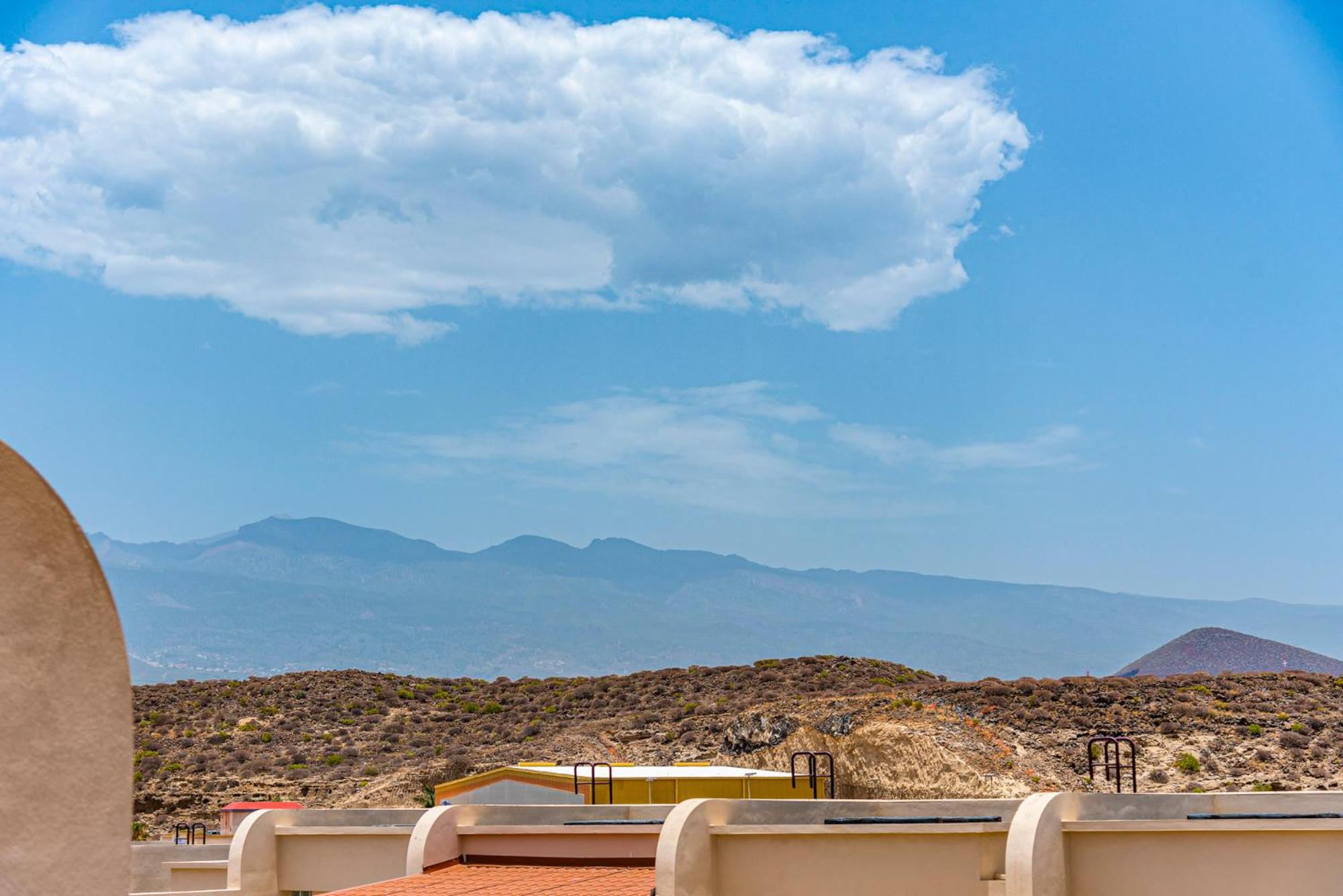 MEDANO4YOU La Jaquita Terrace Holiday Home