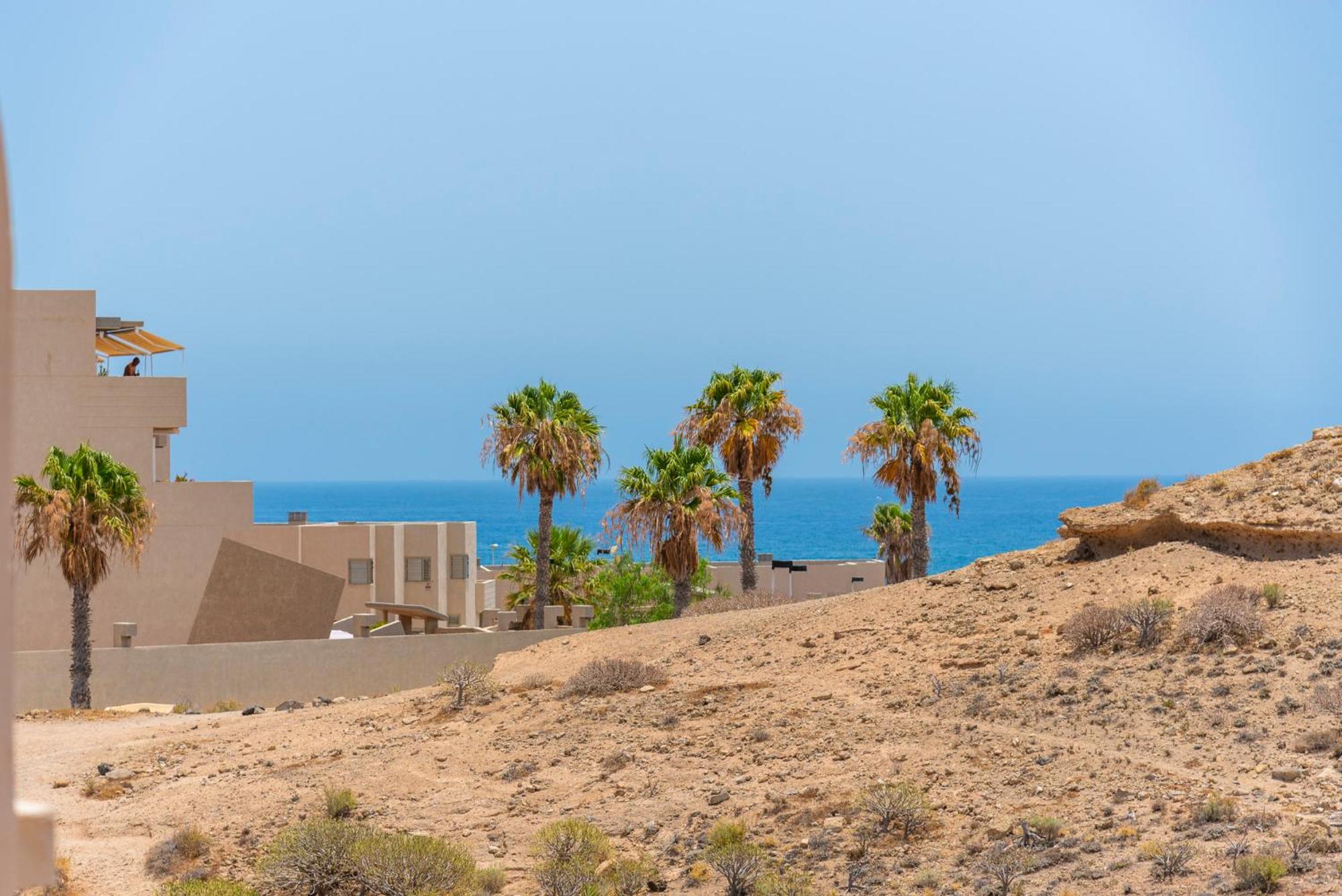 MEDANO4YOU La Jaquita Terrace Holiday Home