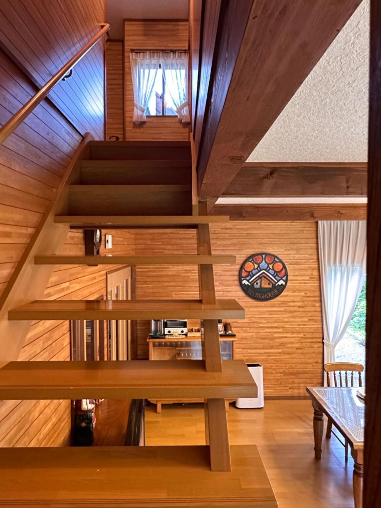 FLYING HOUSE view 5