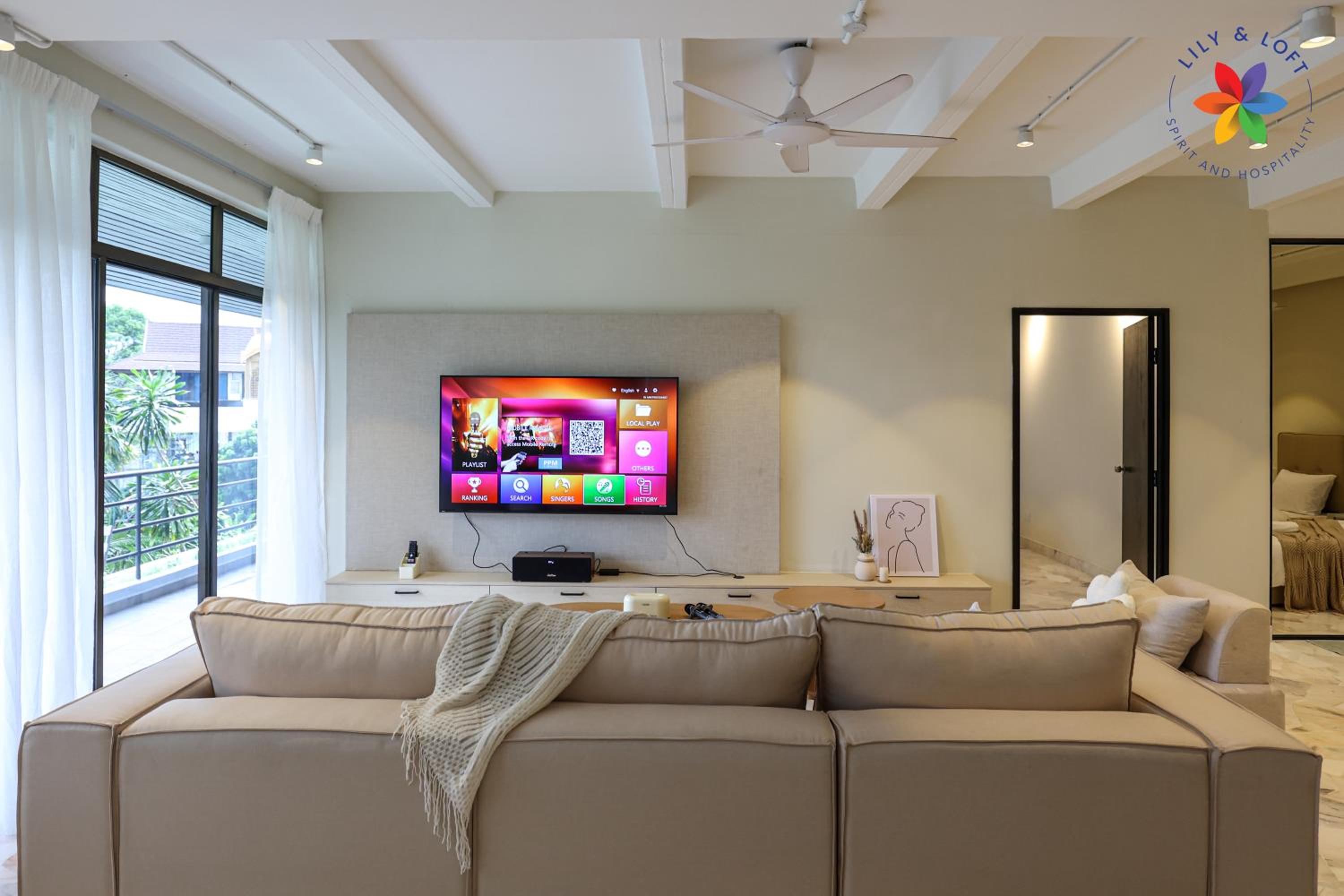 KL Townhouse Villa by LilyandLoft
