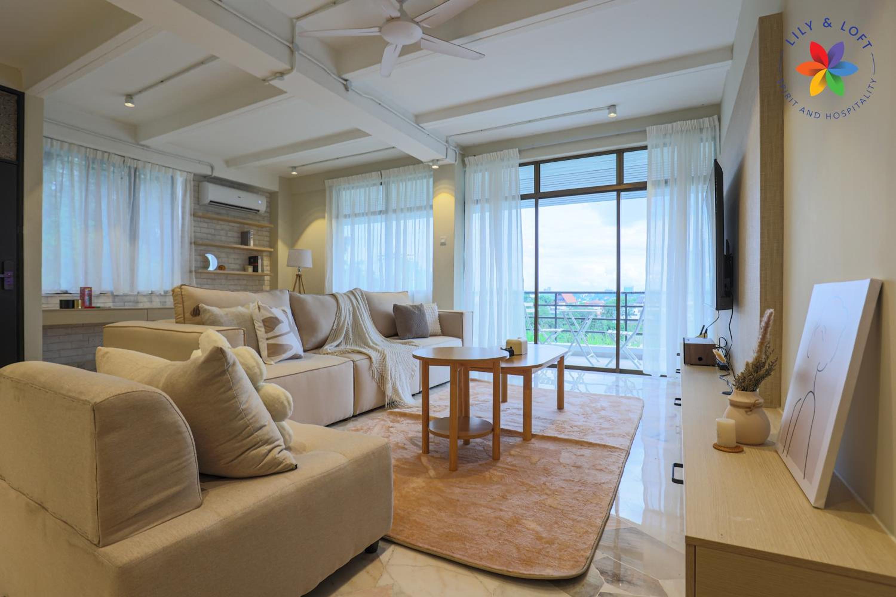 KL Townhouse Villa by LilyandLoft