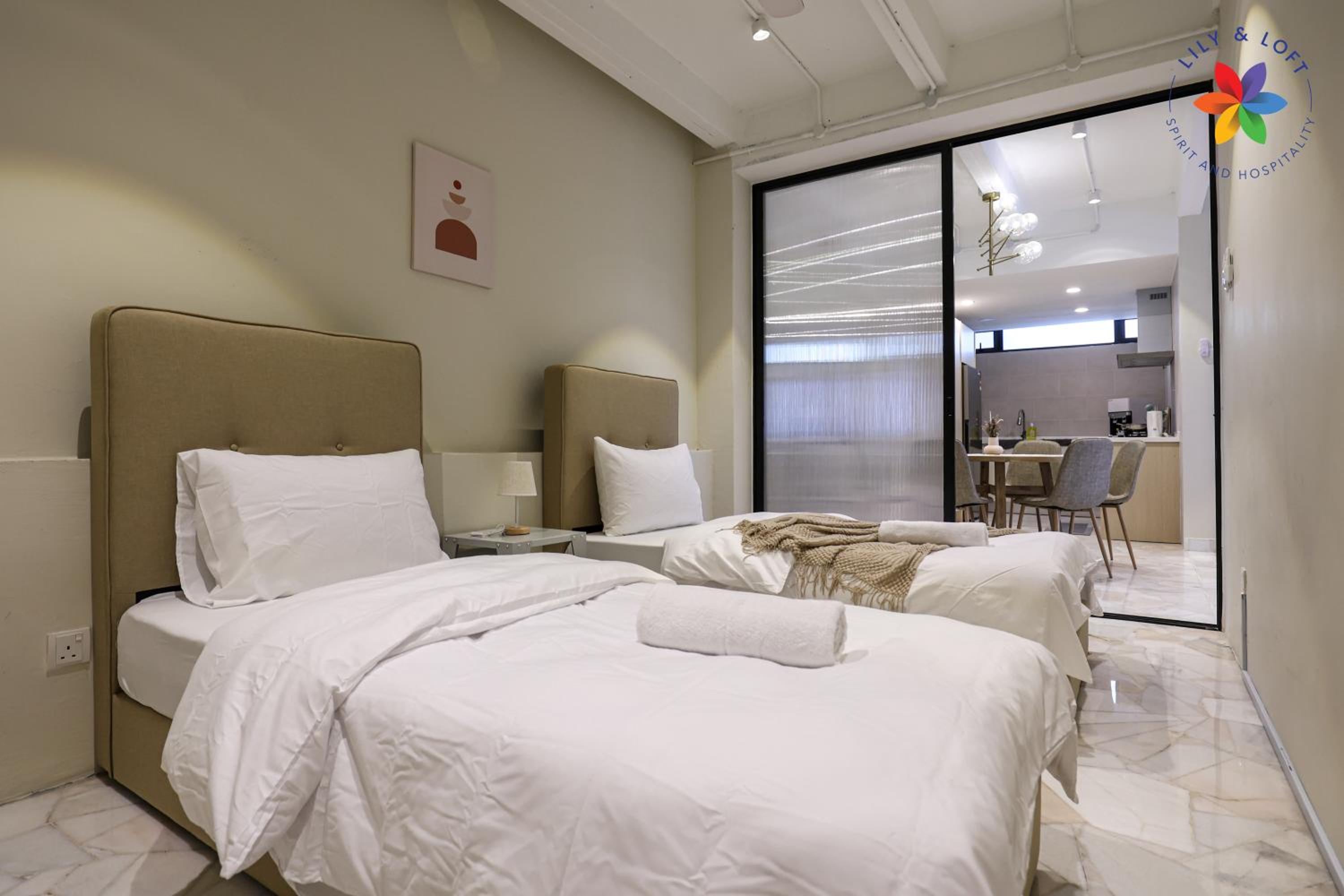 KL Townhouse Villa by LilyandLoft