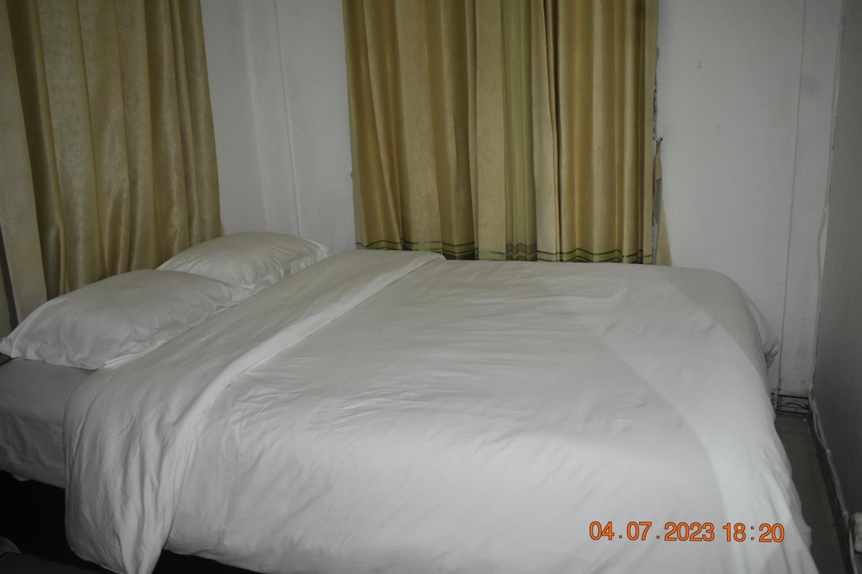 Photo 32